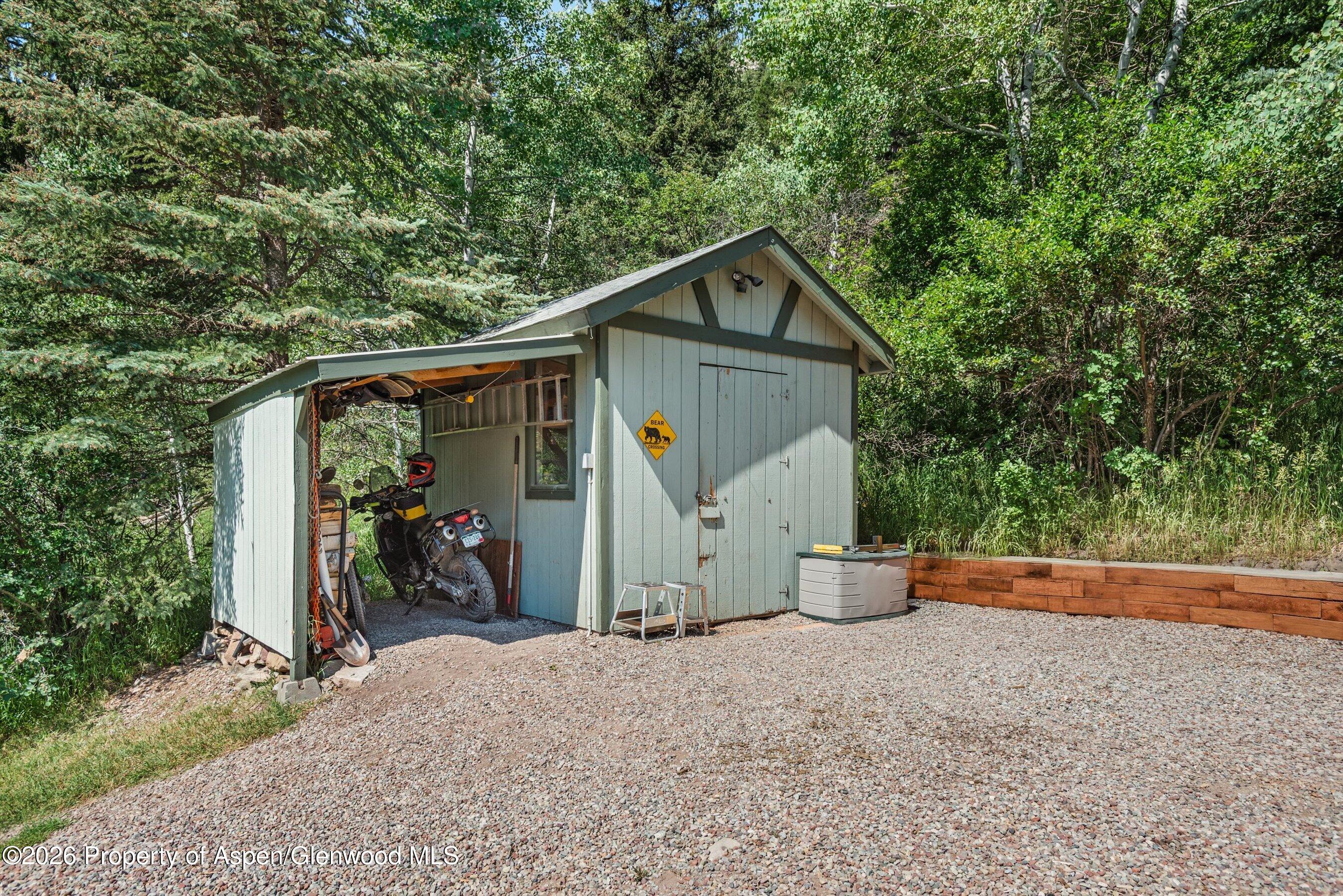 357 Elk Mountain Drive Property Photo 31