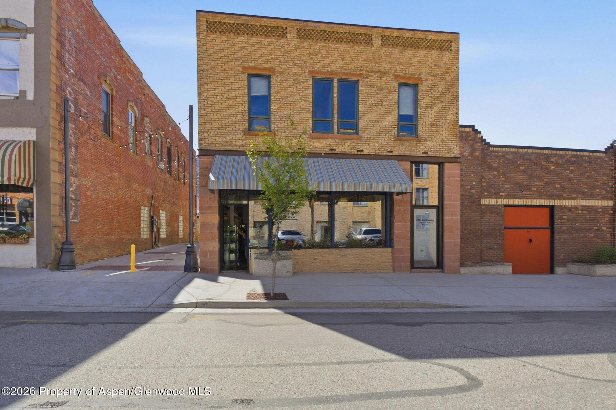 713 Cooper Avenue Property Photo 2