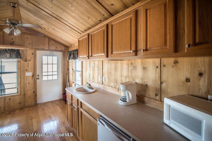 17 W County Road 85 Property Photo 20