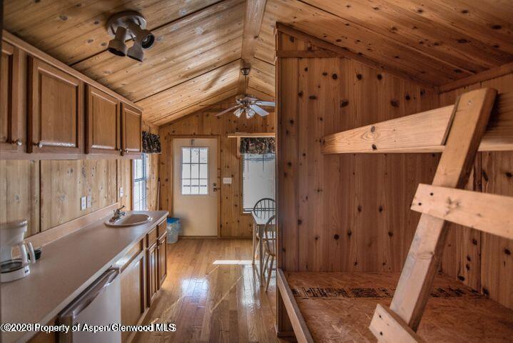 17 W County Road 85 Property Photo 23