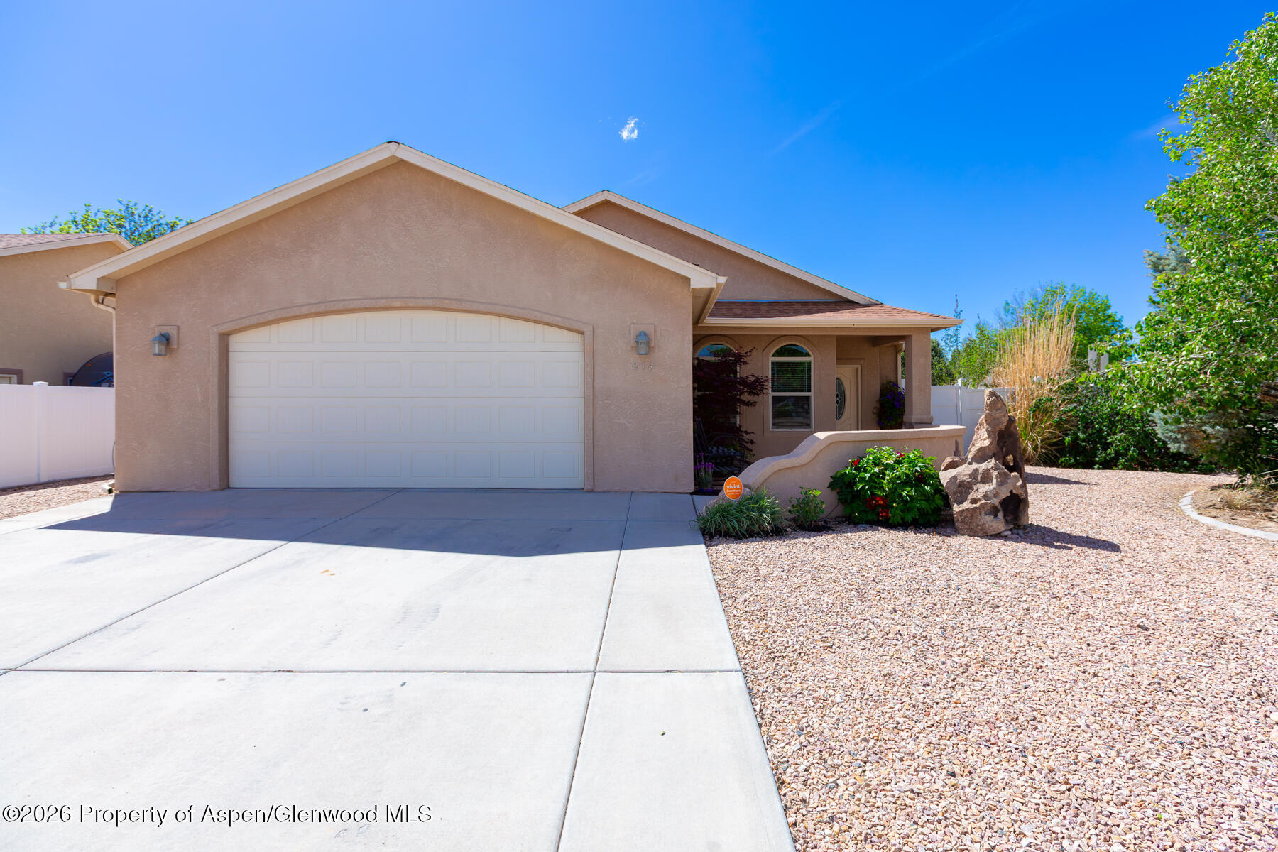614 Silver Mountain Drive Property Photo 4