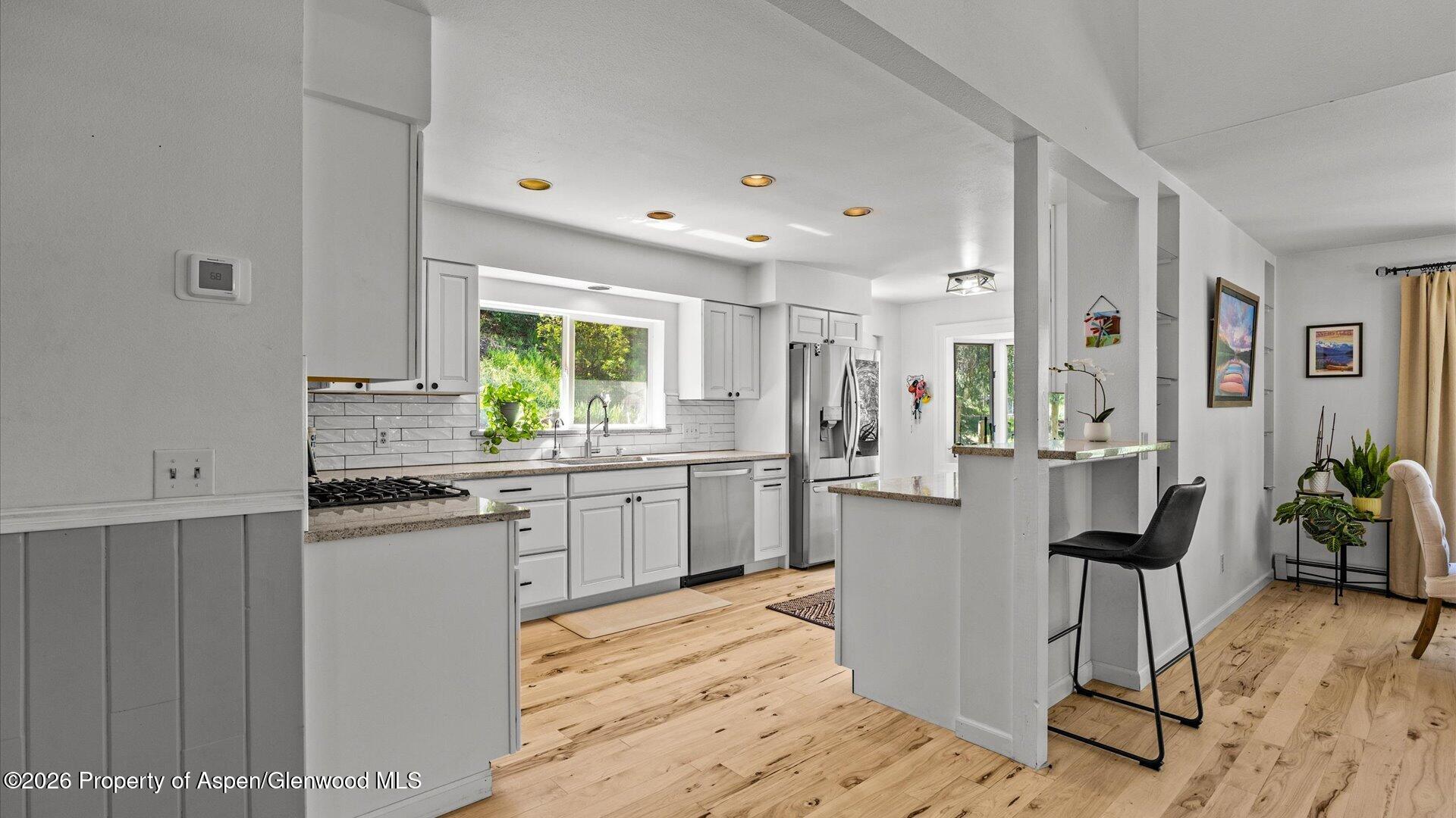 205 Alpine Court Property Photo 8