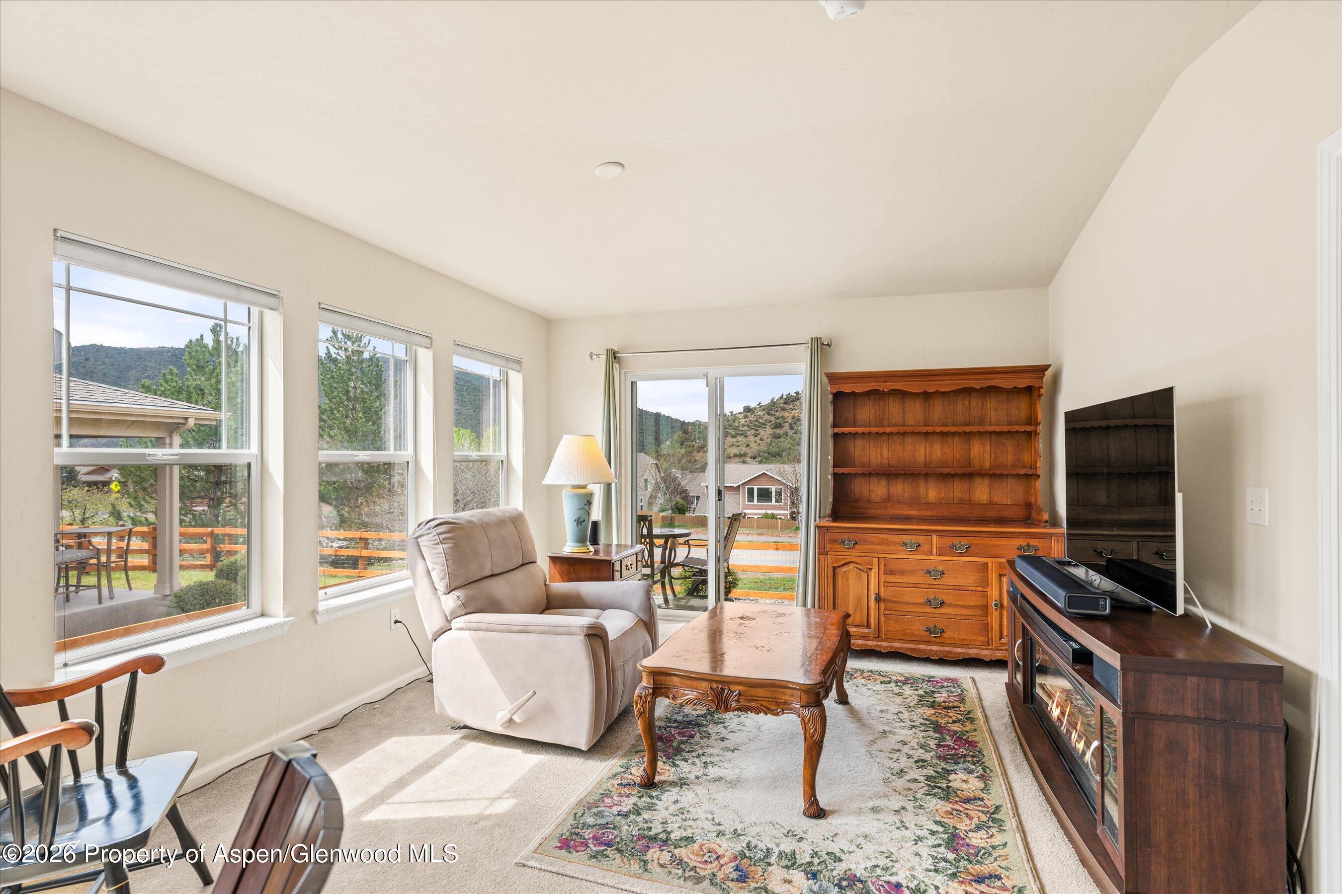 51 Redstone Drive Property Photo 6