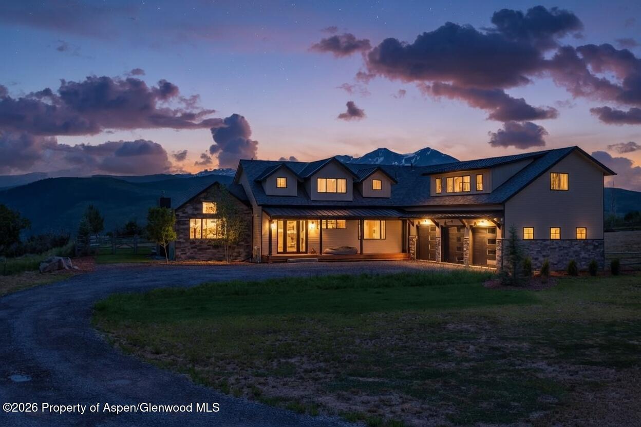 577 Fox Run Drive Property Photo 70