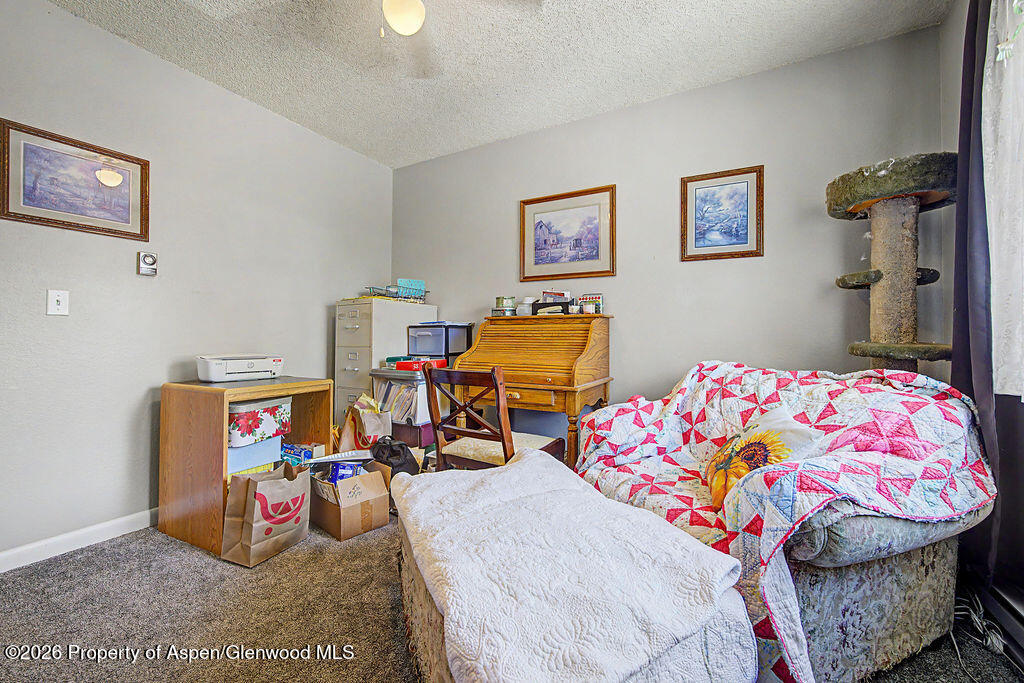 1096 E 7th Street Property Photo 15