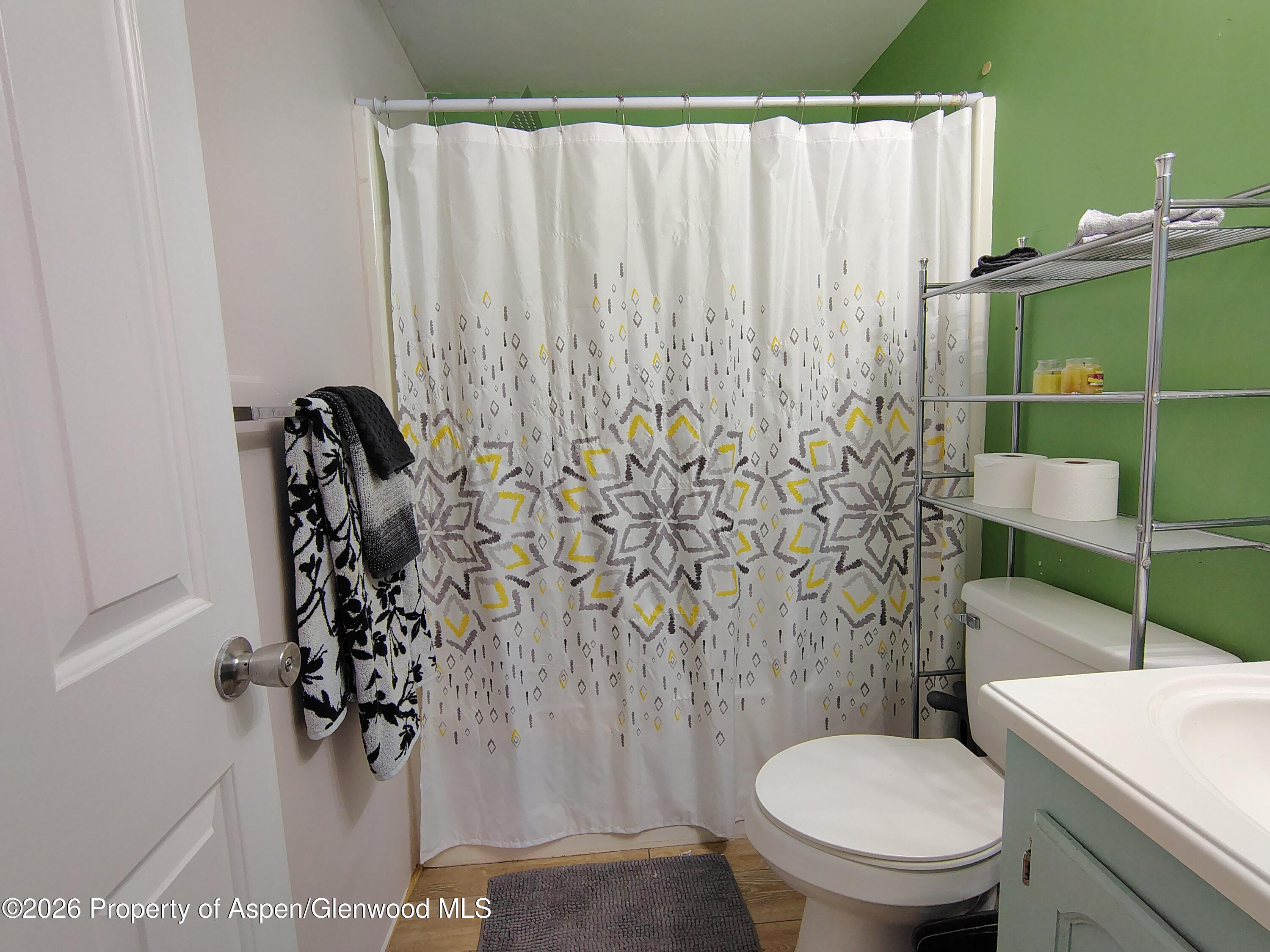 200 W 20th Street #a43 Property Photo 23