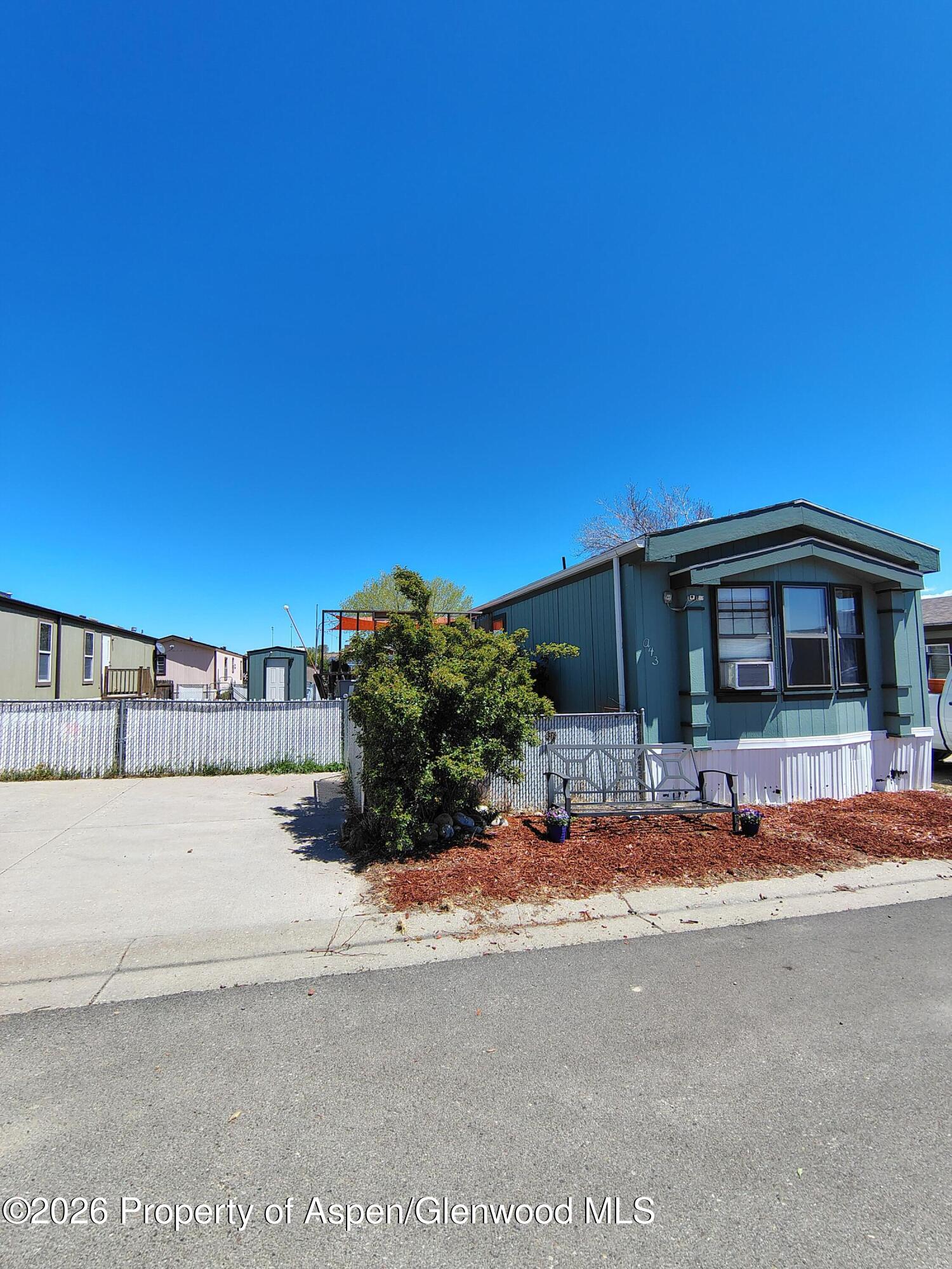 200 W 20th Street #a43 Property Photo 31