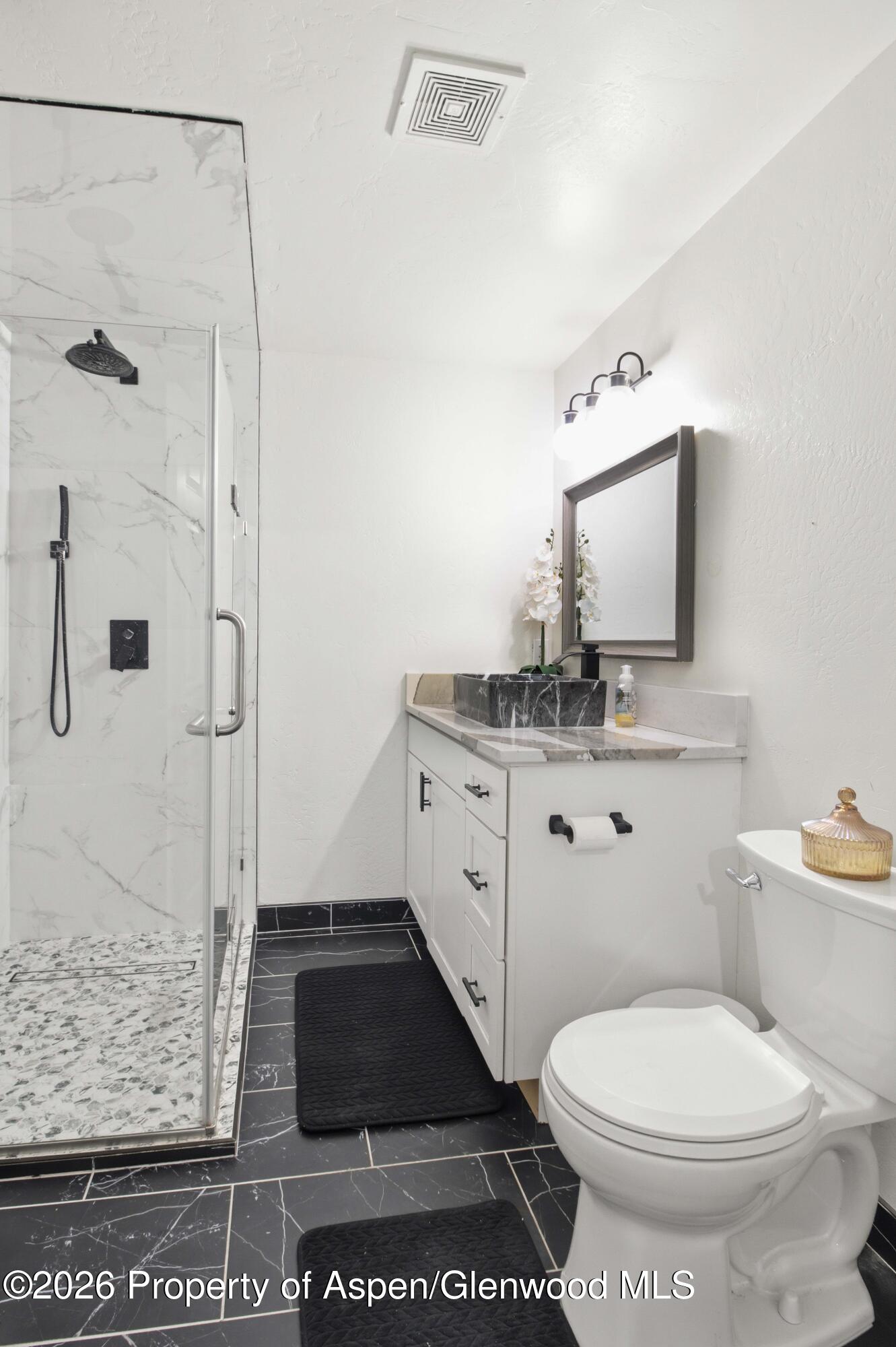 353 W Orchard Avenue Property Photo 26