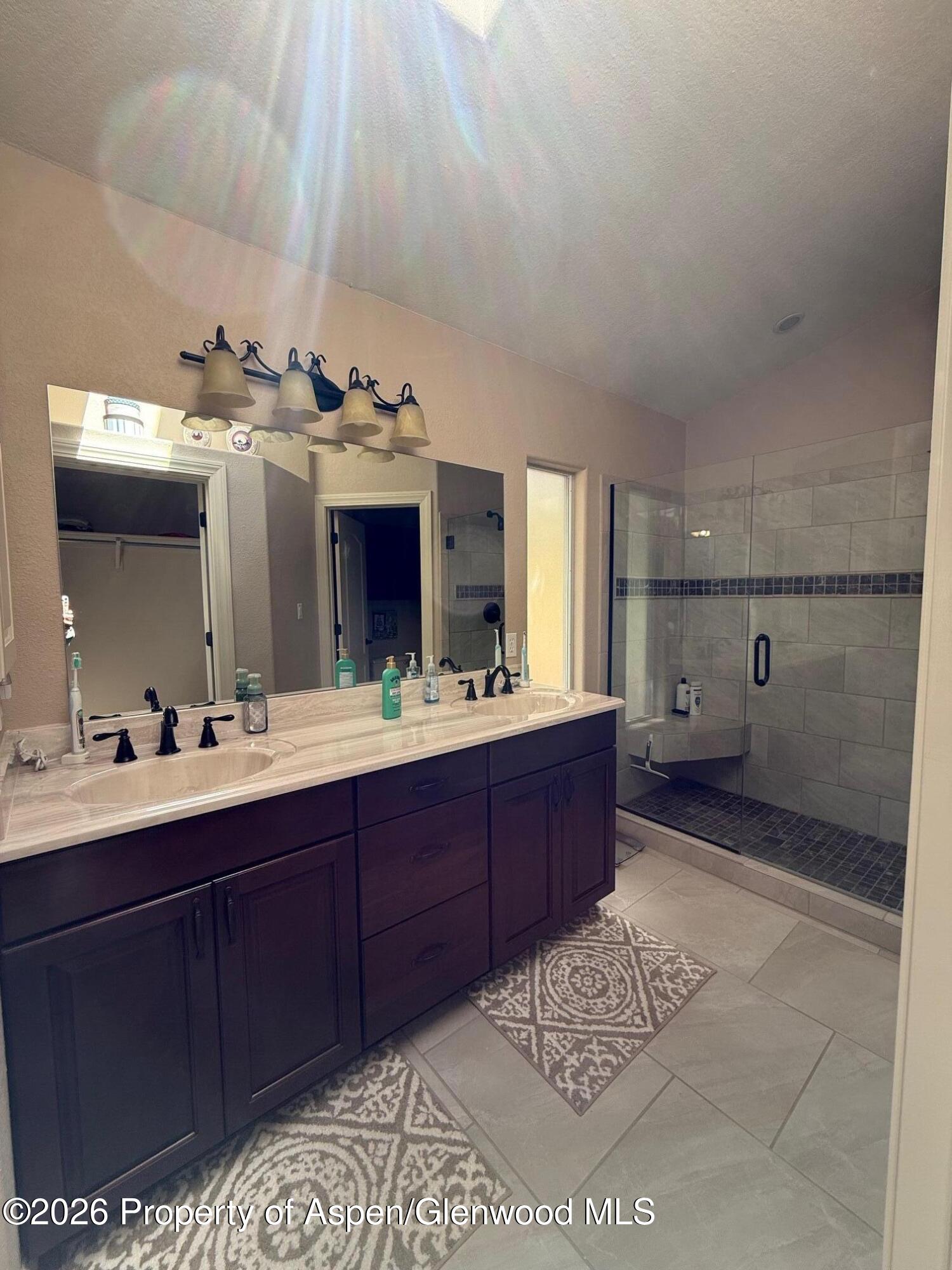 54 Limberpine Circle Property Photo 10