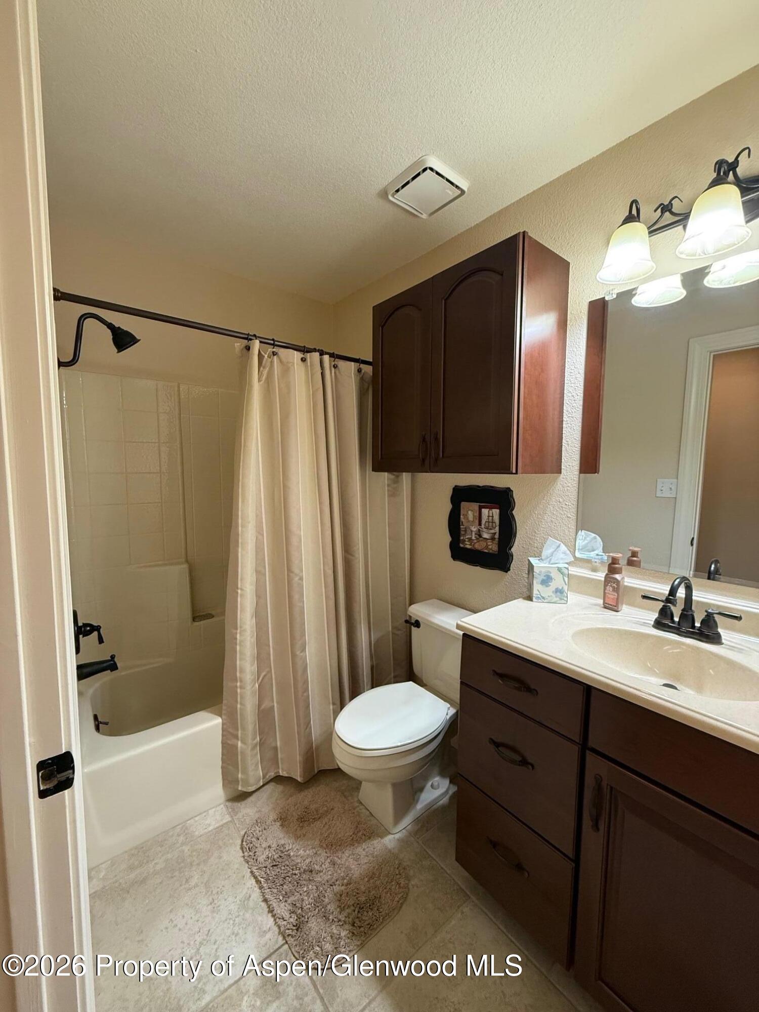 54 Limberpine Circle Property Photo 15