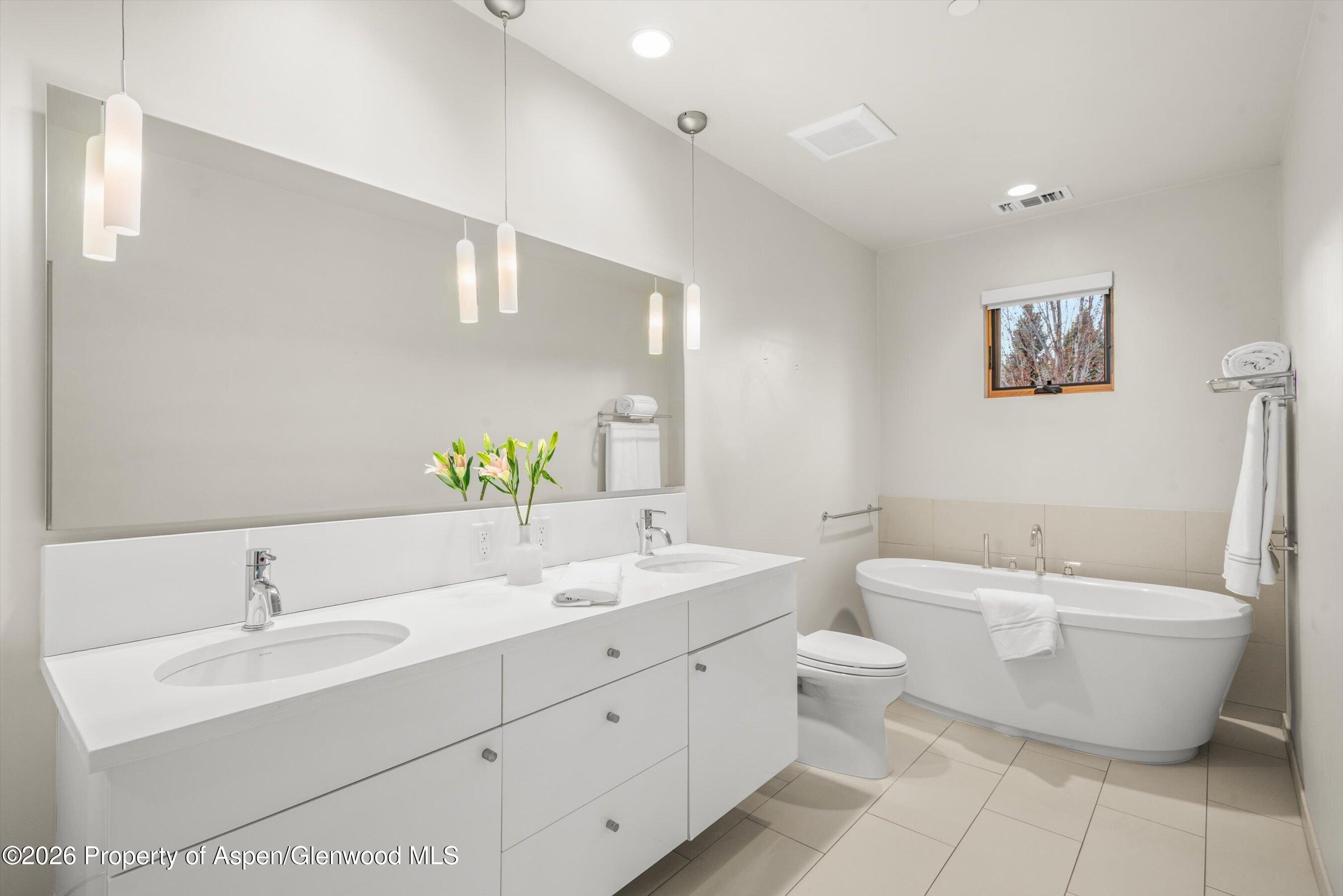 202 Evans Road 101 Property Photo 18