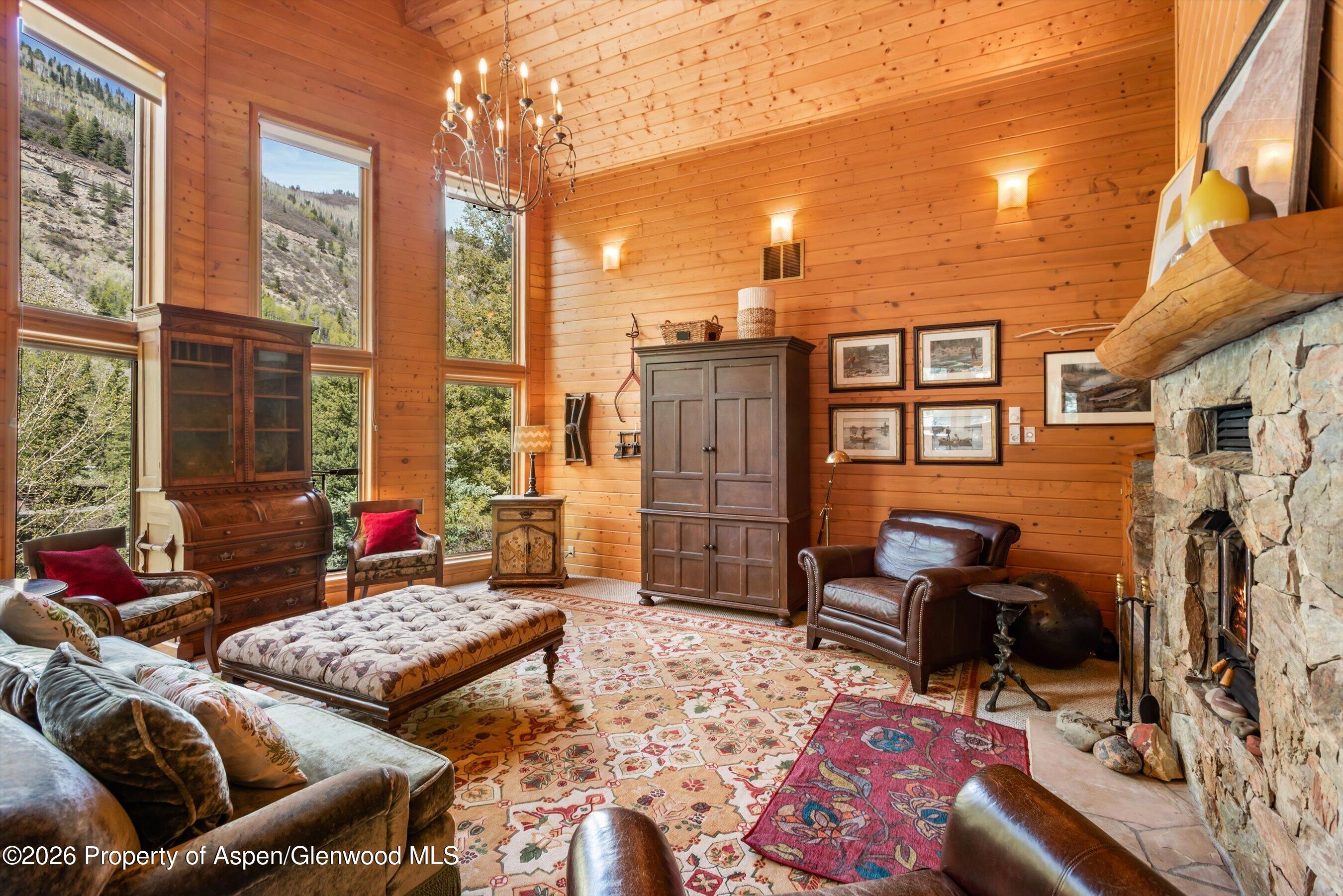 1207 Evergreen Lane Property Photo 11