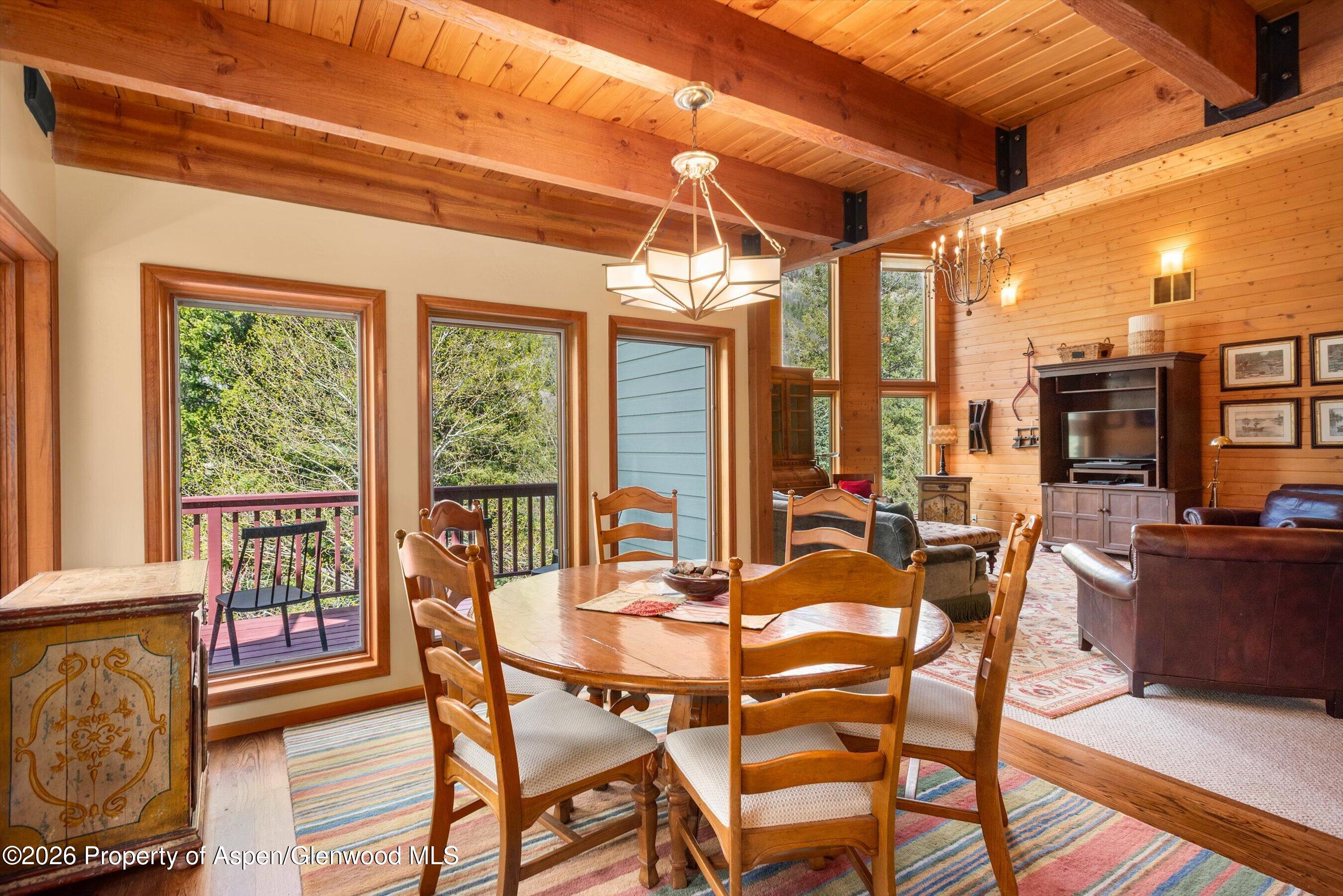 1207 Evergreen Lane Property Photo 24