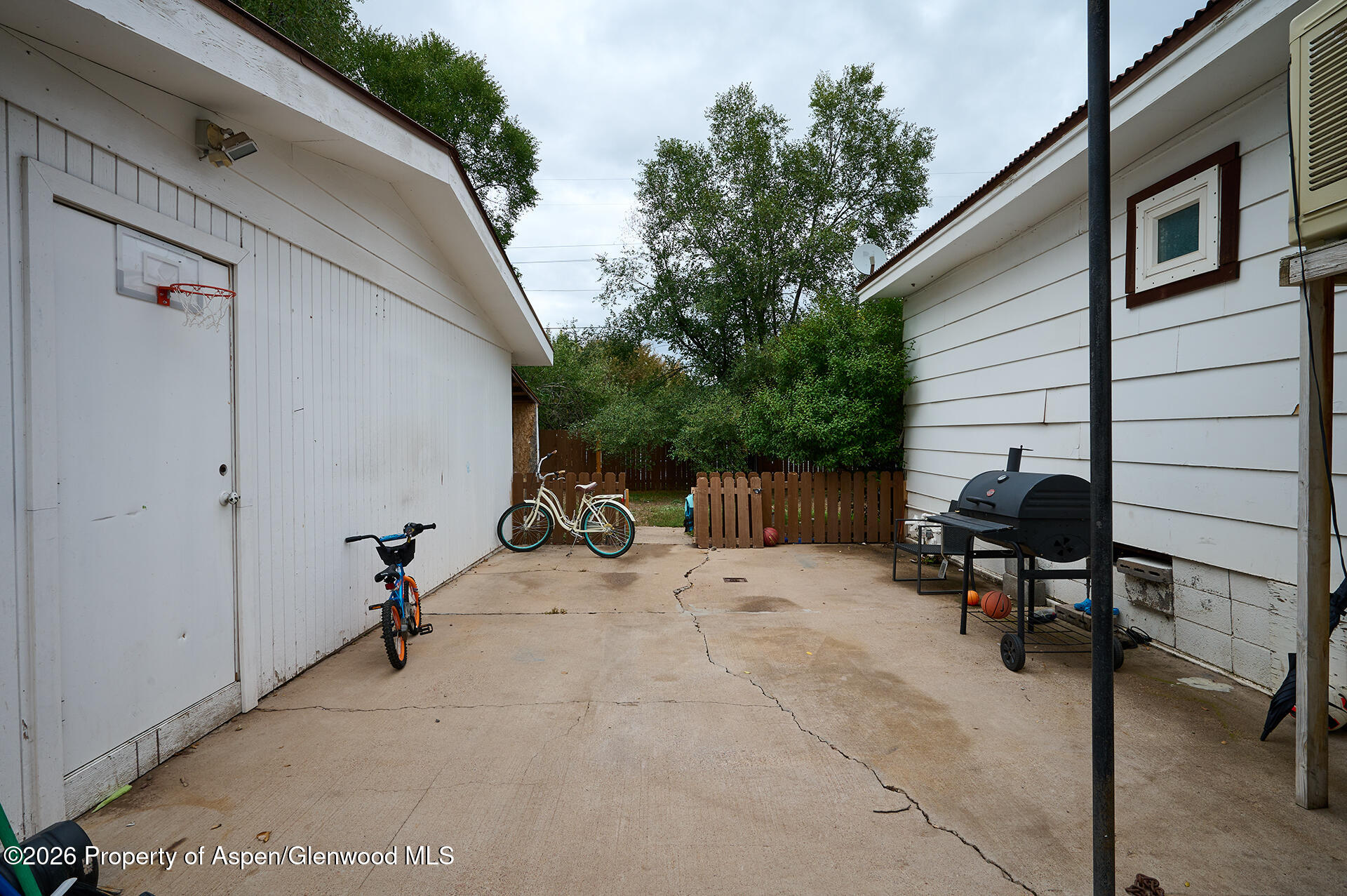 385 S 7th Street Property Photo 18
