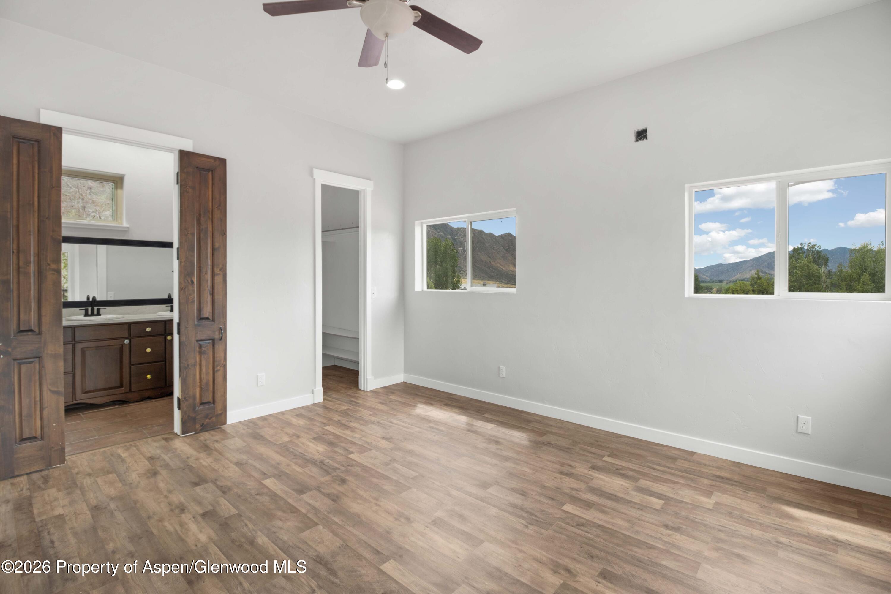 319 Gleneagle Circle Property Photo 11