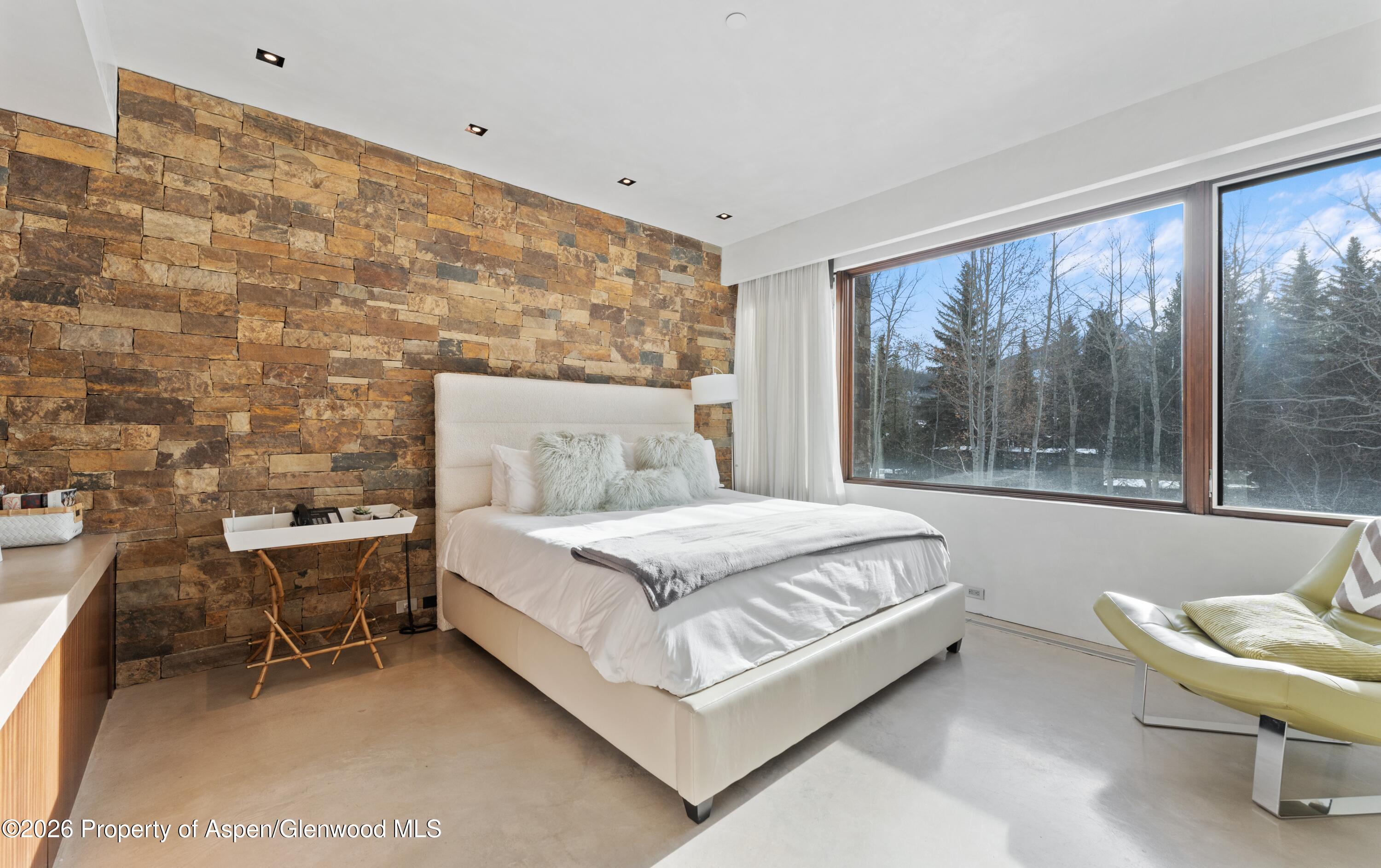 1564 Silver King Drive A Property Photo 18