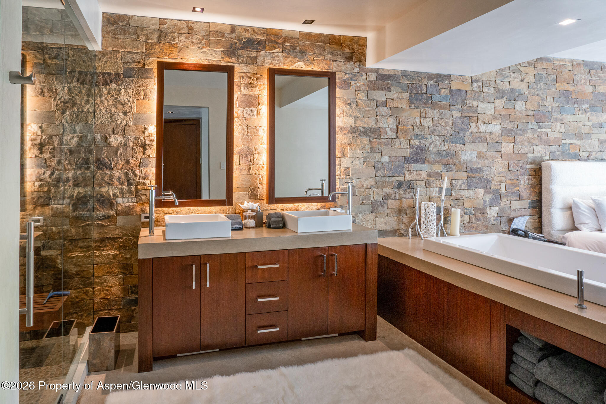 1564 Silver King Drive A Property Photo 19