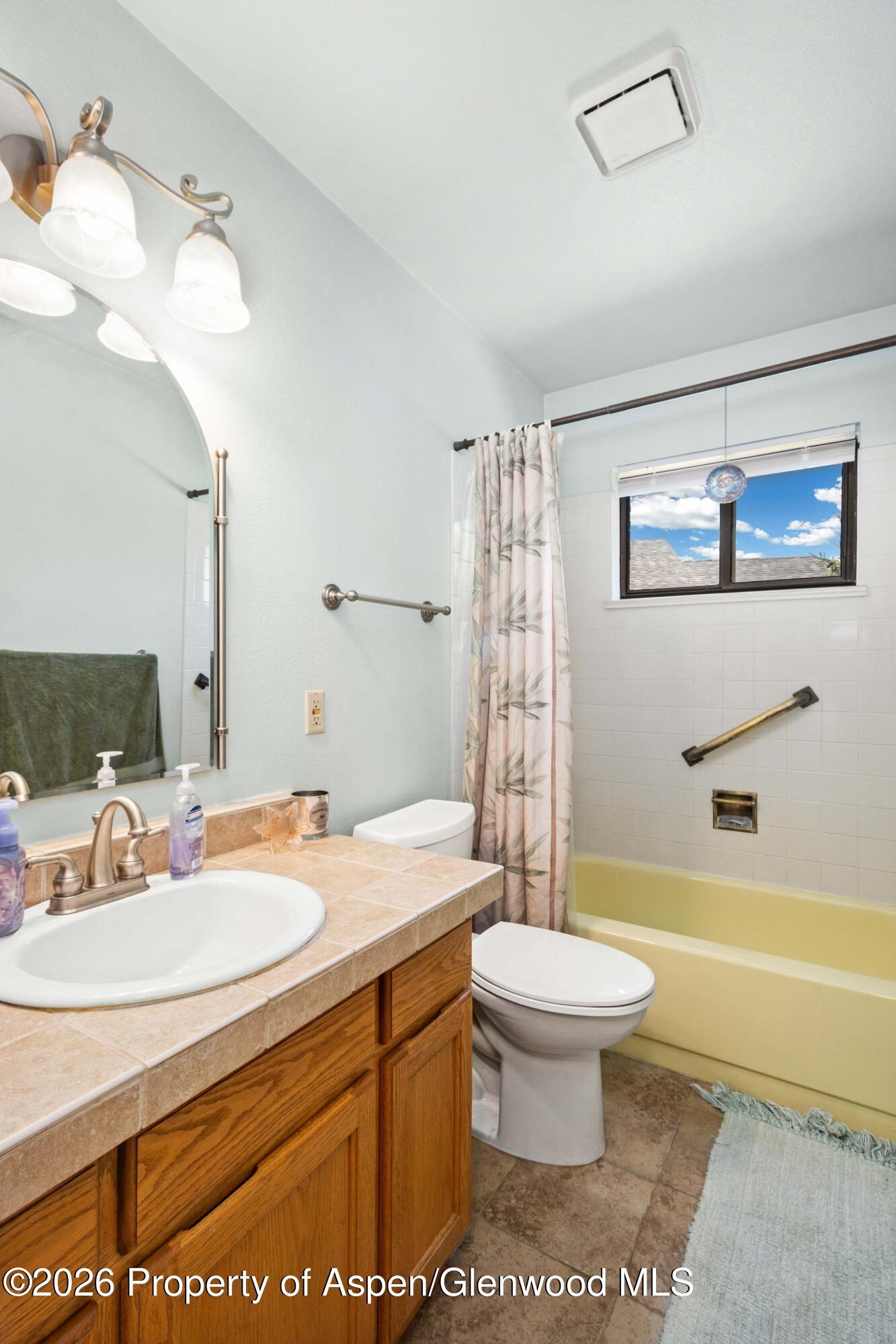 194 Sagemont Circle Property Photo 11