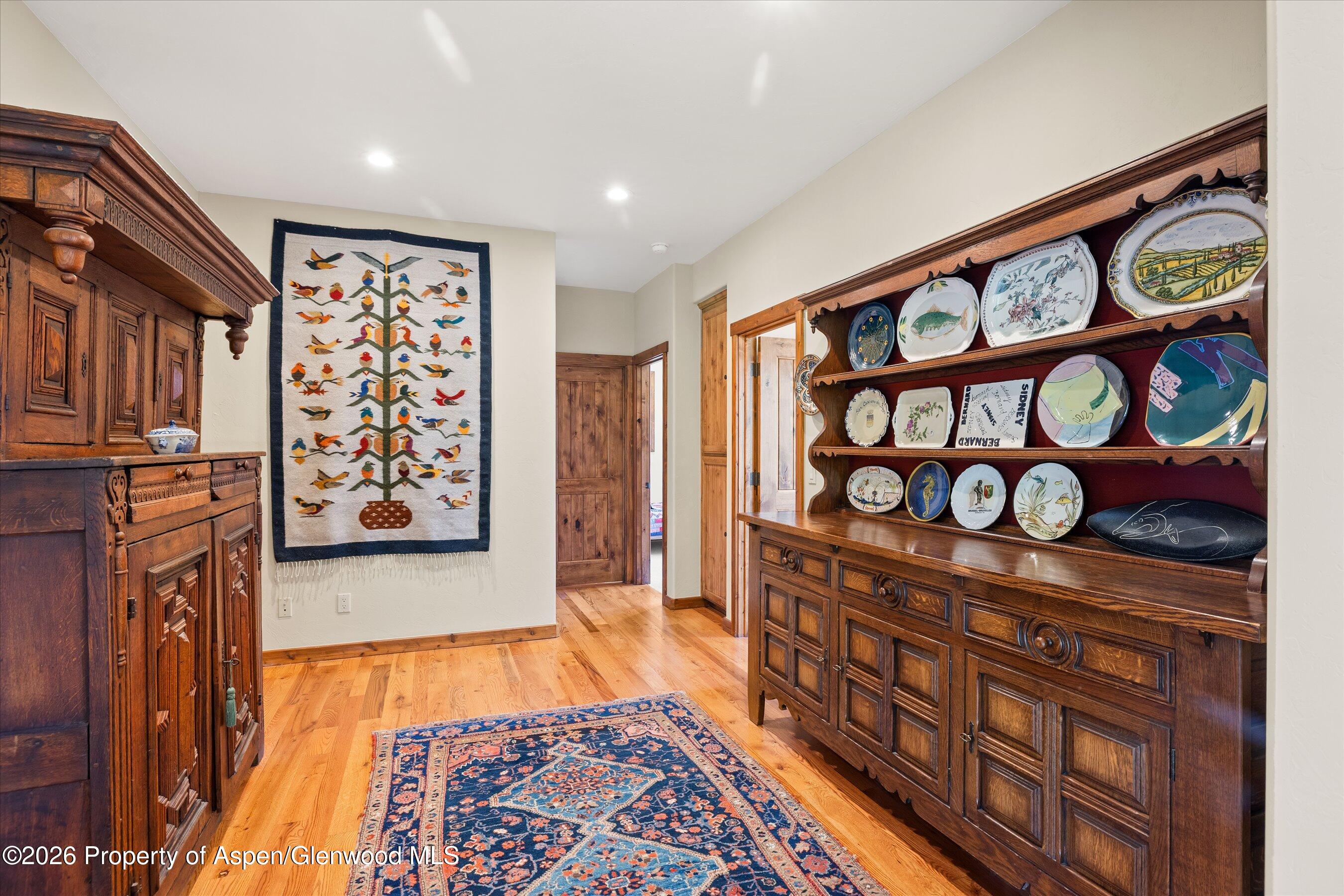 77 Crystal Canyon Drive Property Photo 14