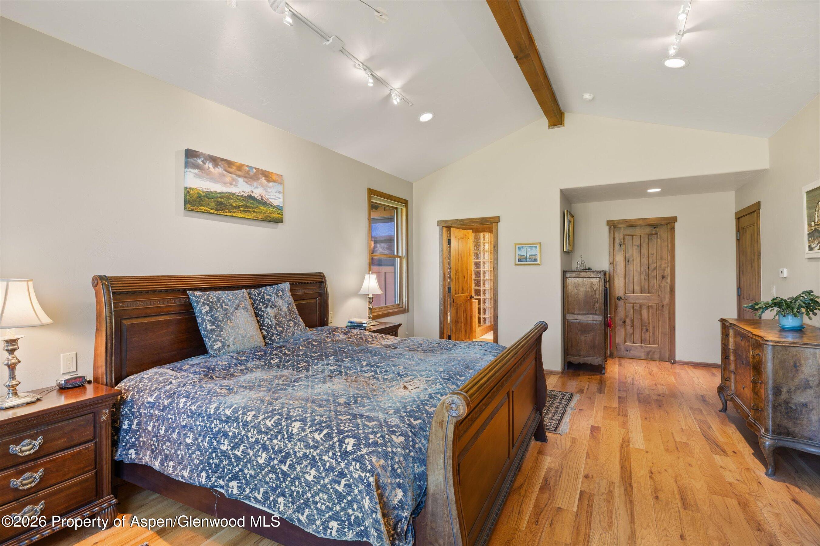 77 Crystal Canyon Drive Property Photo 16