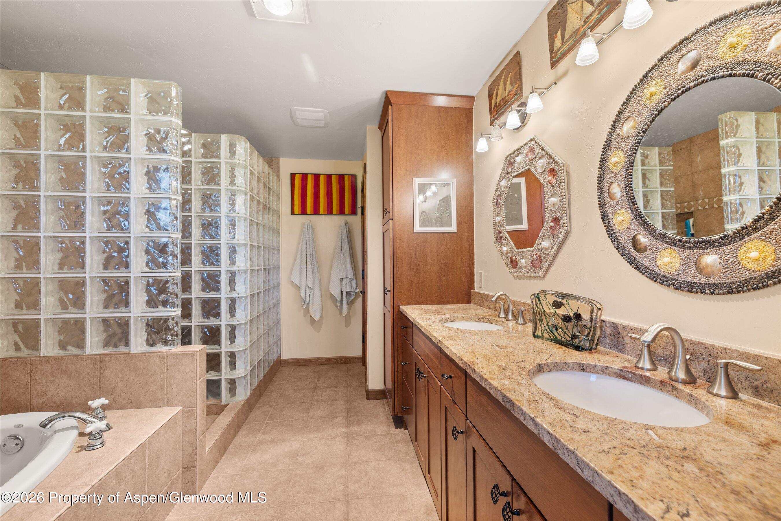 77 Crystal Canyon Drive Property Photo 17