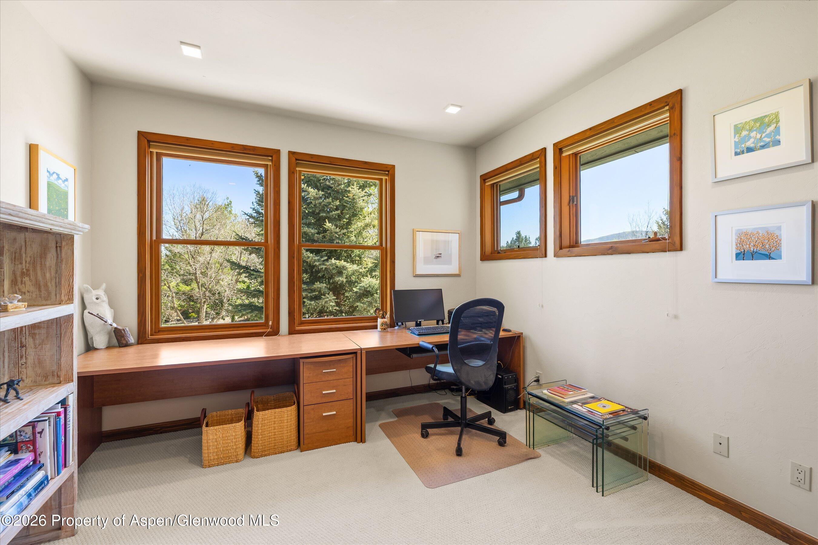 77 Crystal Canyon Drive Property Photo 22