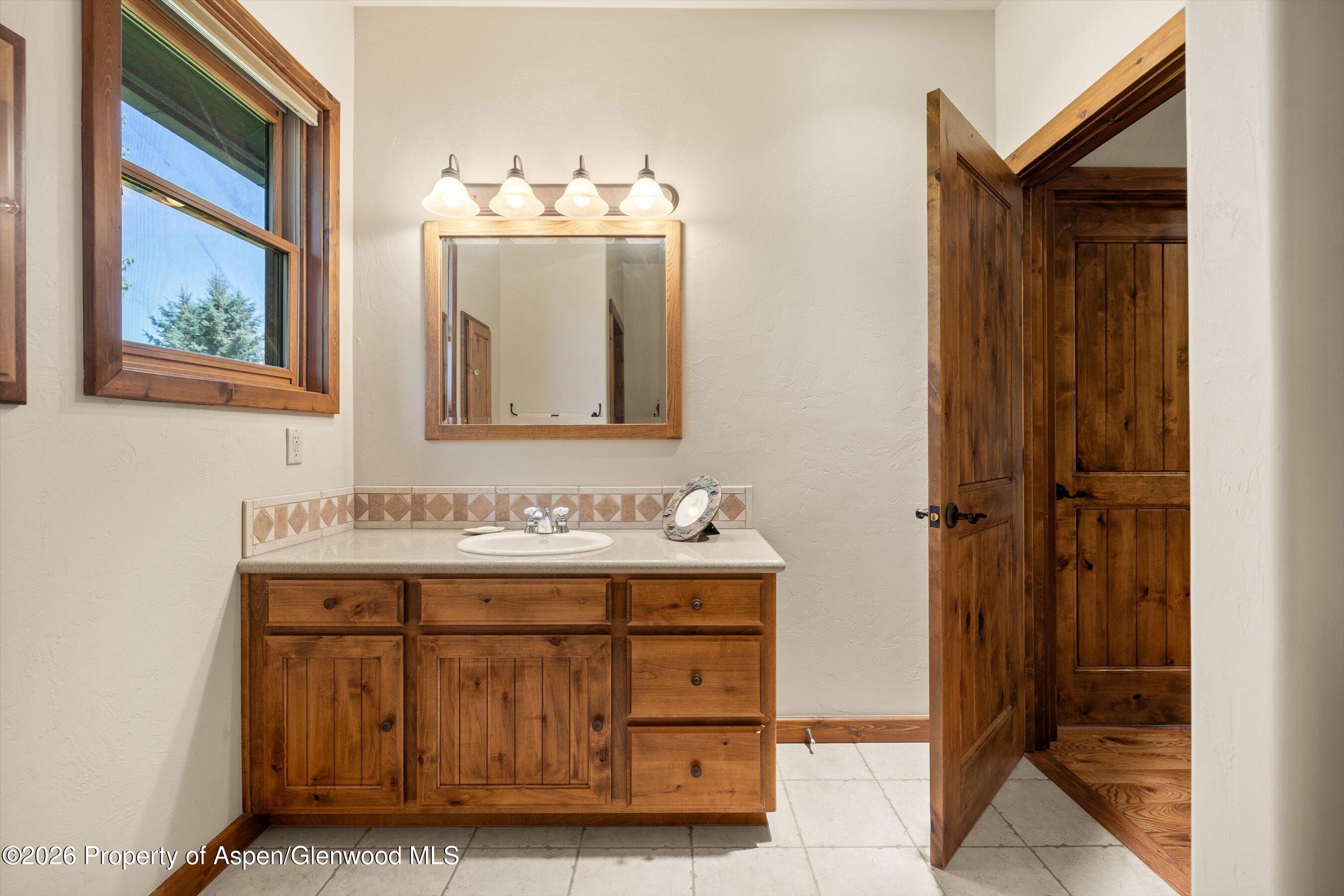 77 Crystal Canyon Drive Property Photo 23