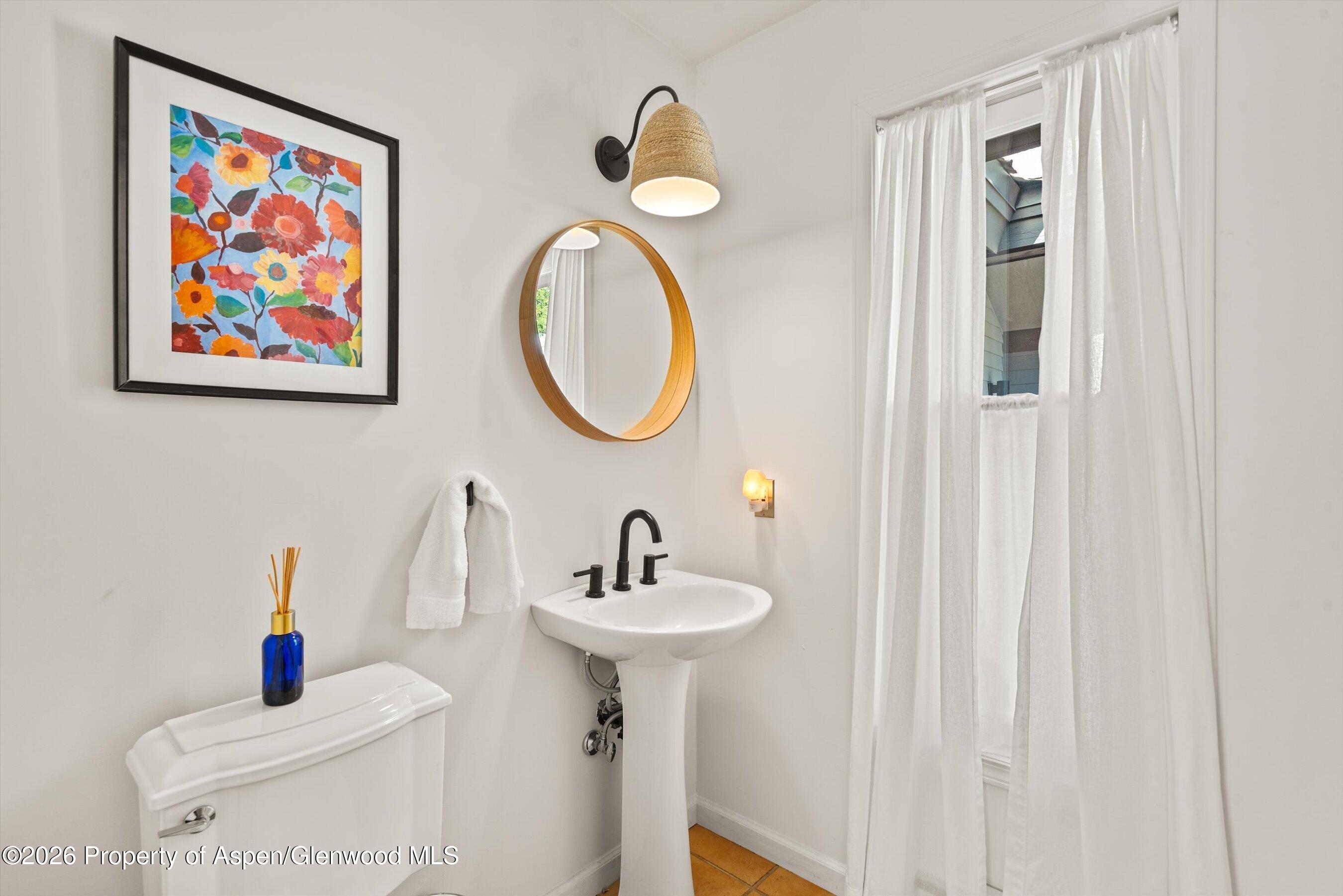 258 Caballo Street Property Photo 20