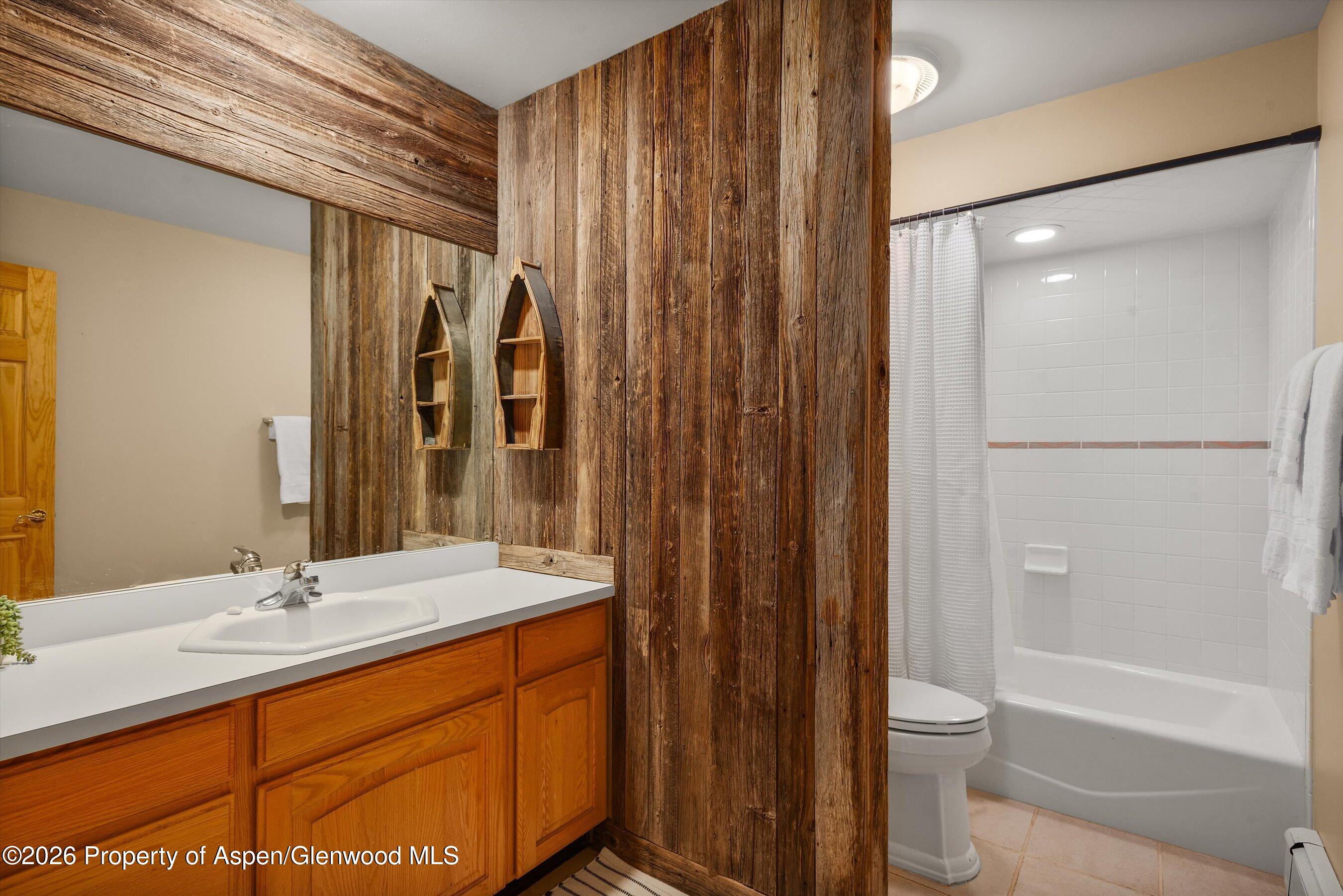 258 Caballo Street Property Photo 27
