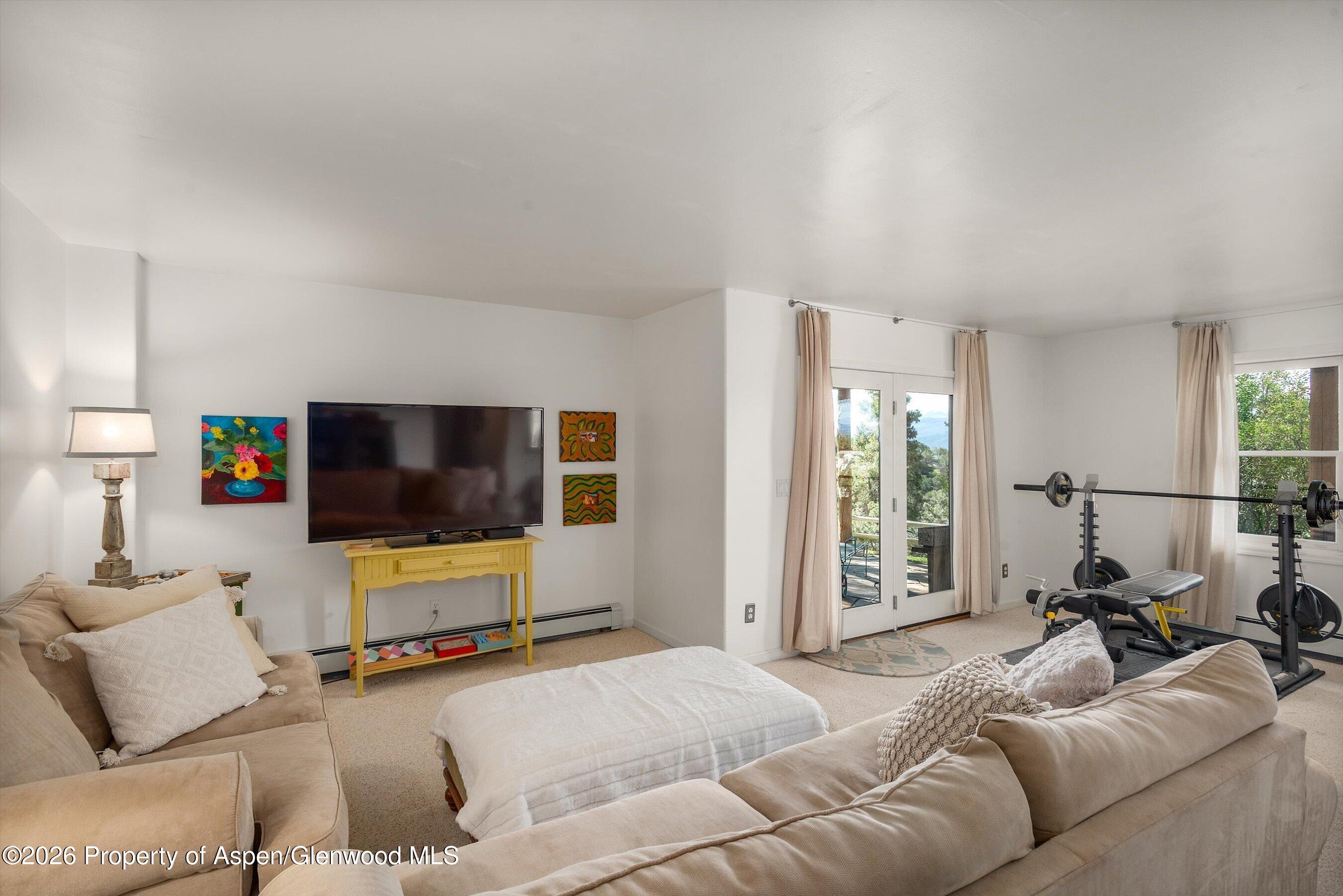 258 Caballo Street Property Photo 29