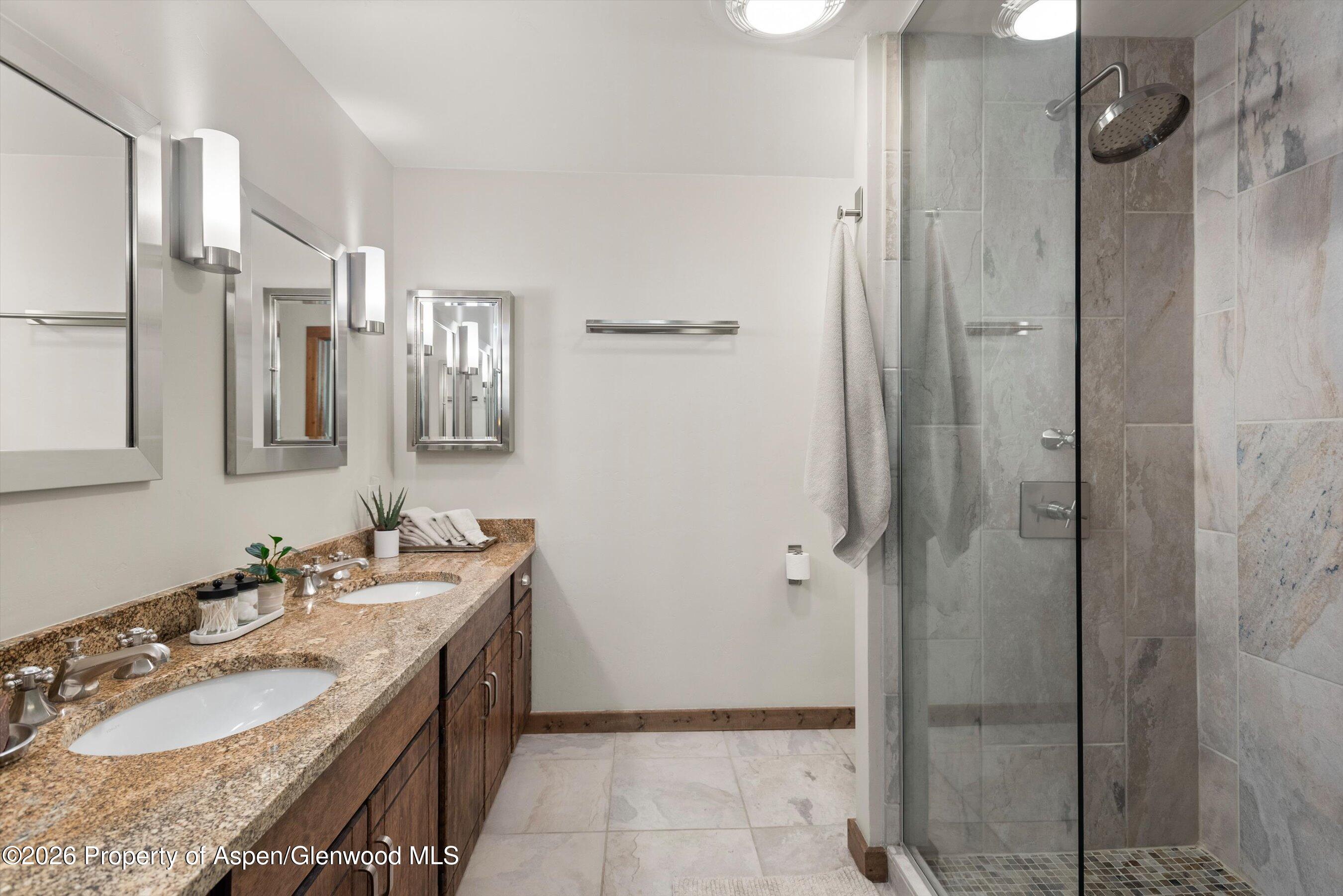 926 Waters Avenue 203 Property Photo 18