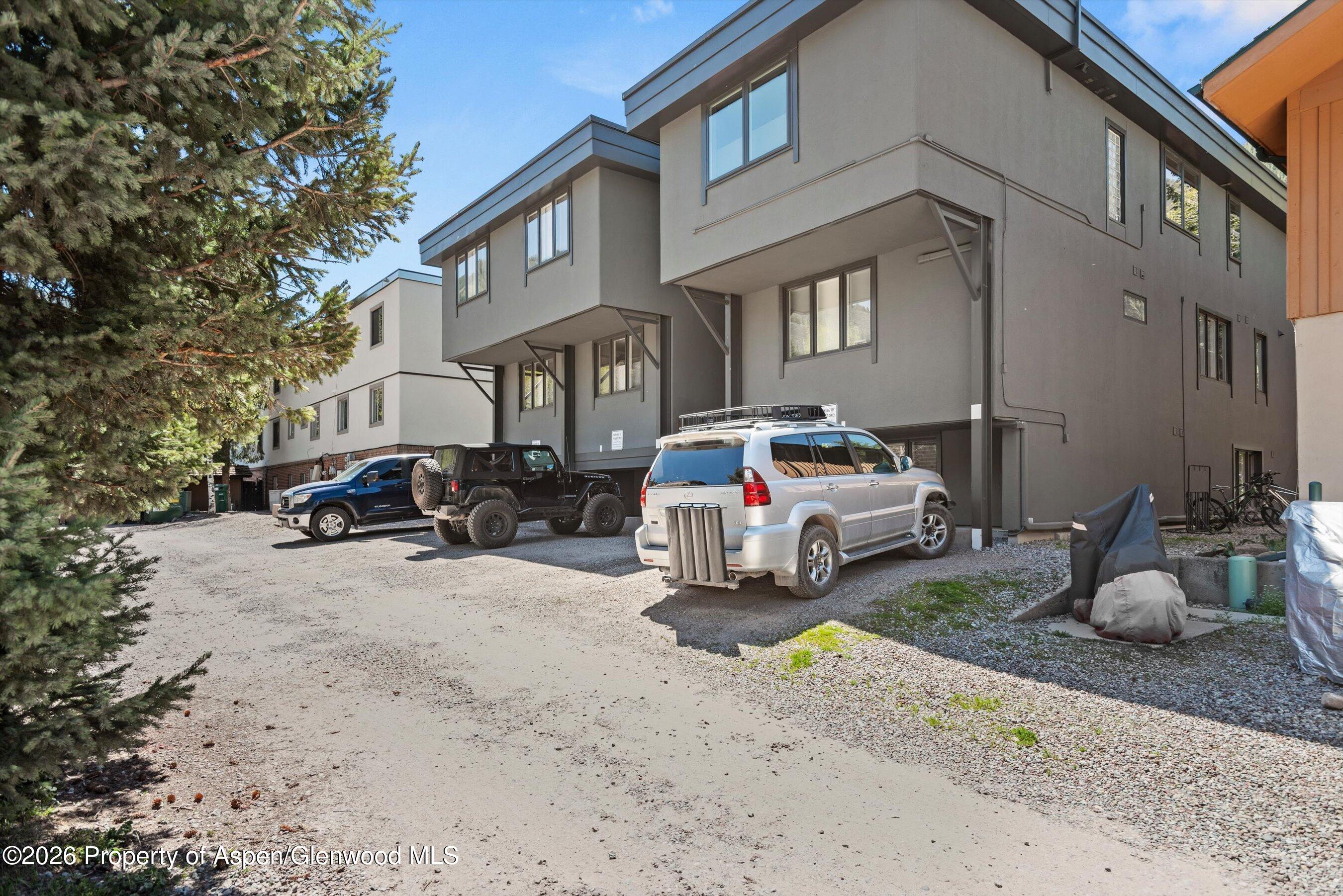 926 Waters Avenue 203 Property Photo 24