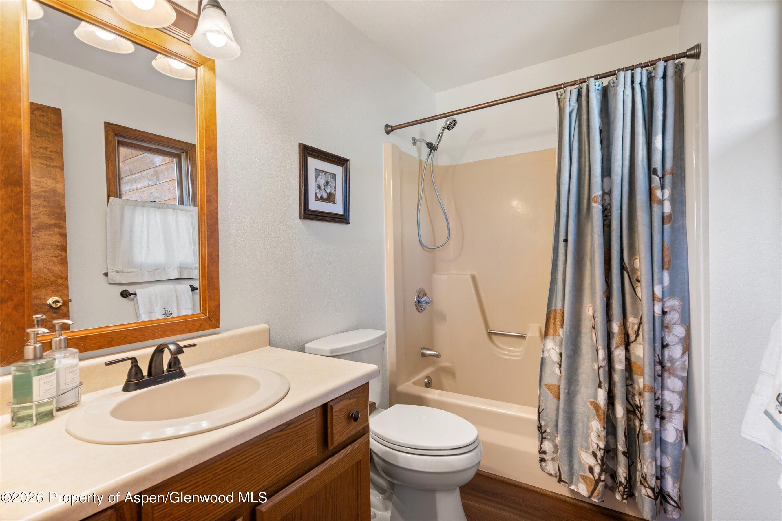 2085 County Road 112 Property Photo 23