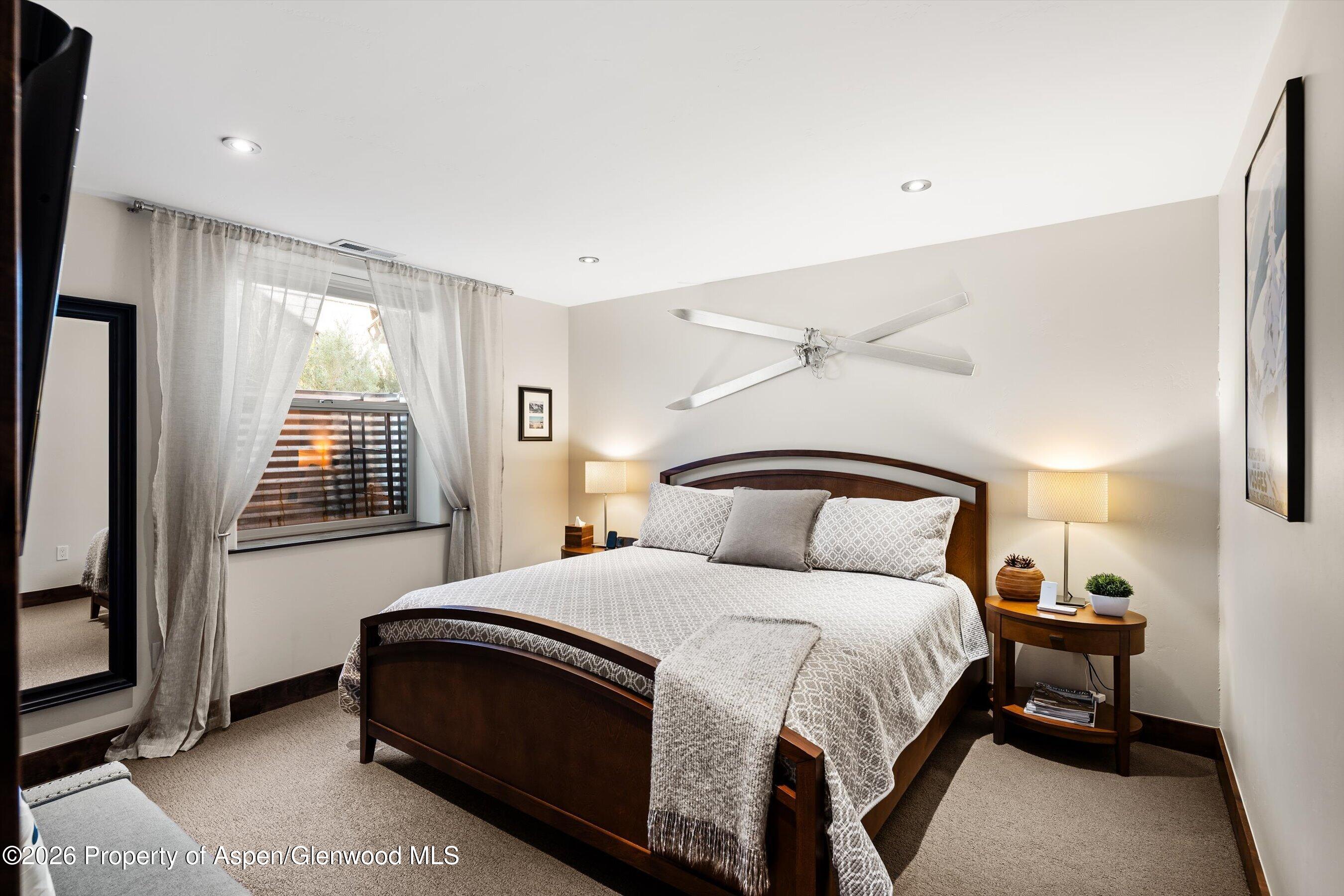 63 Cliff Rose Way Property Photo 14