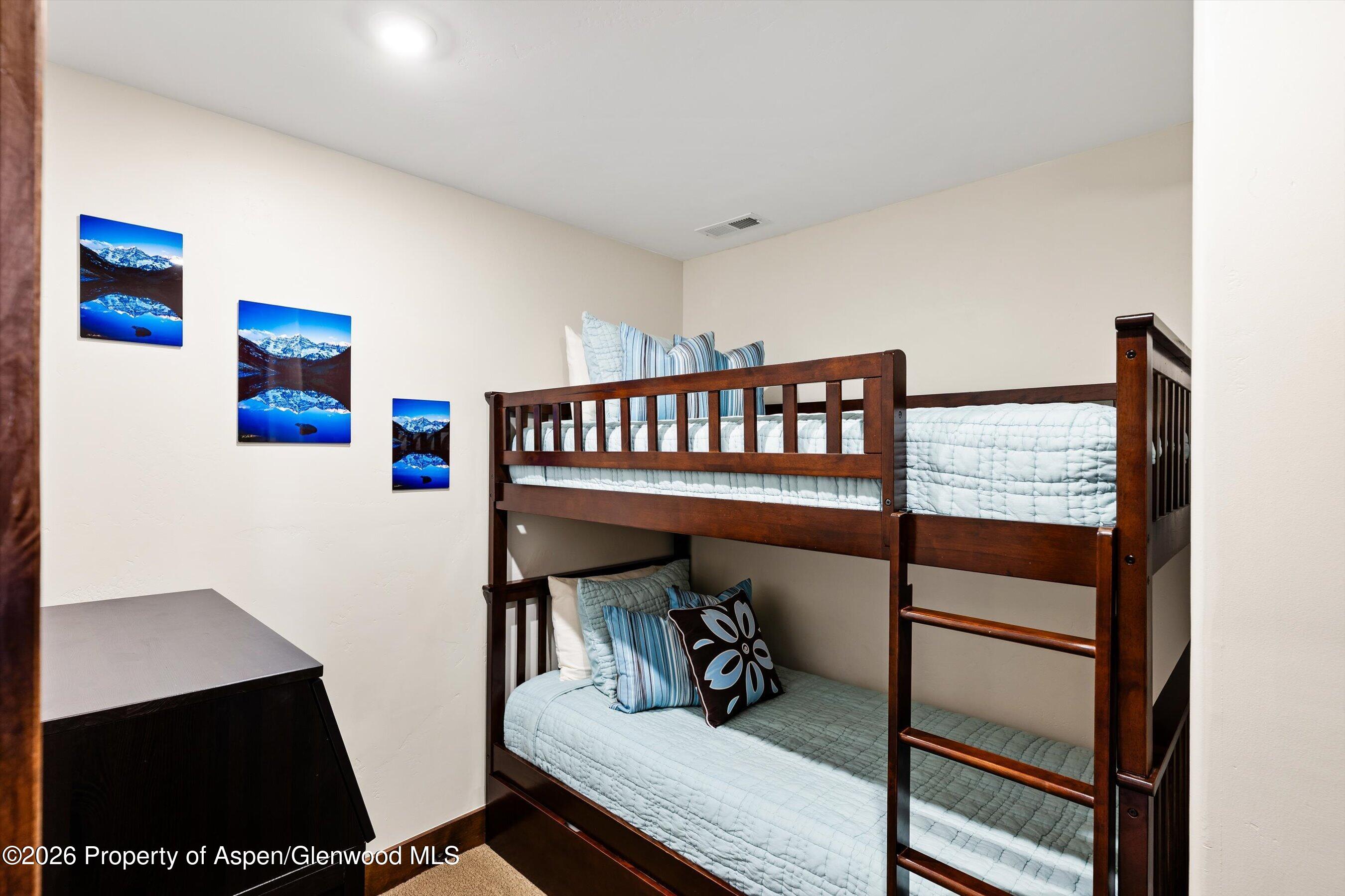 63 Cliff Rose Way Property Photo 19