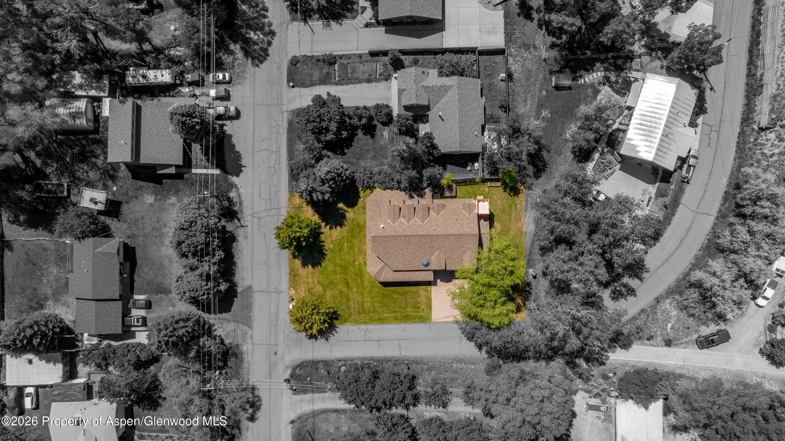 9 Creekside Court Property Photo 6