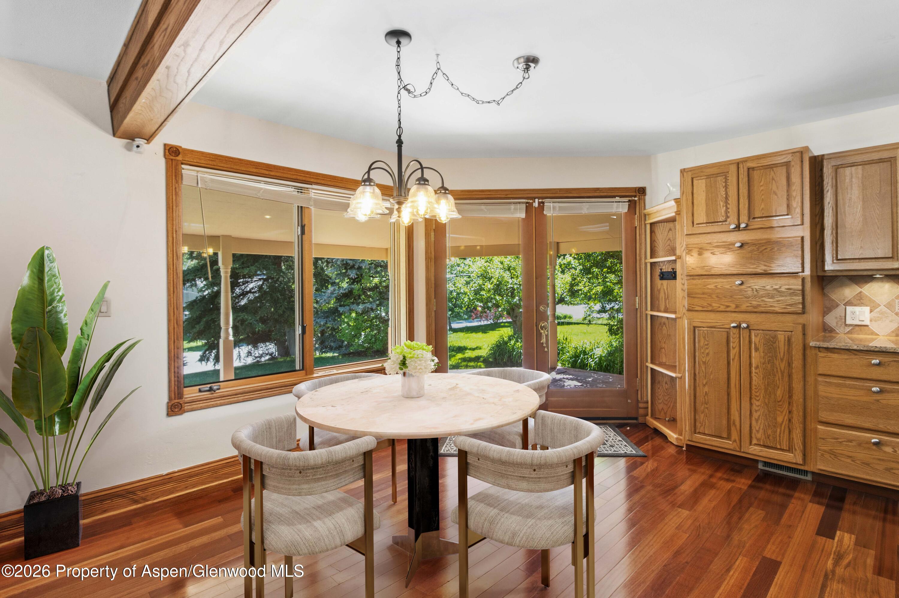 9 Creekside Court Property Photo 19