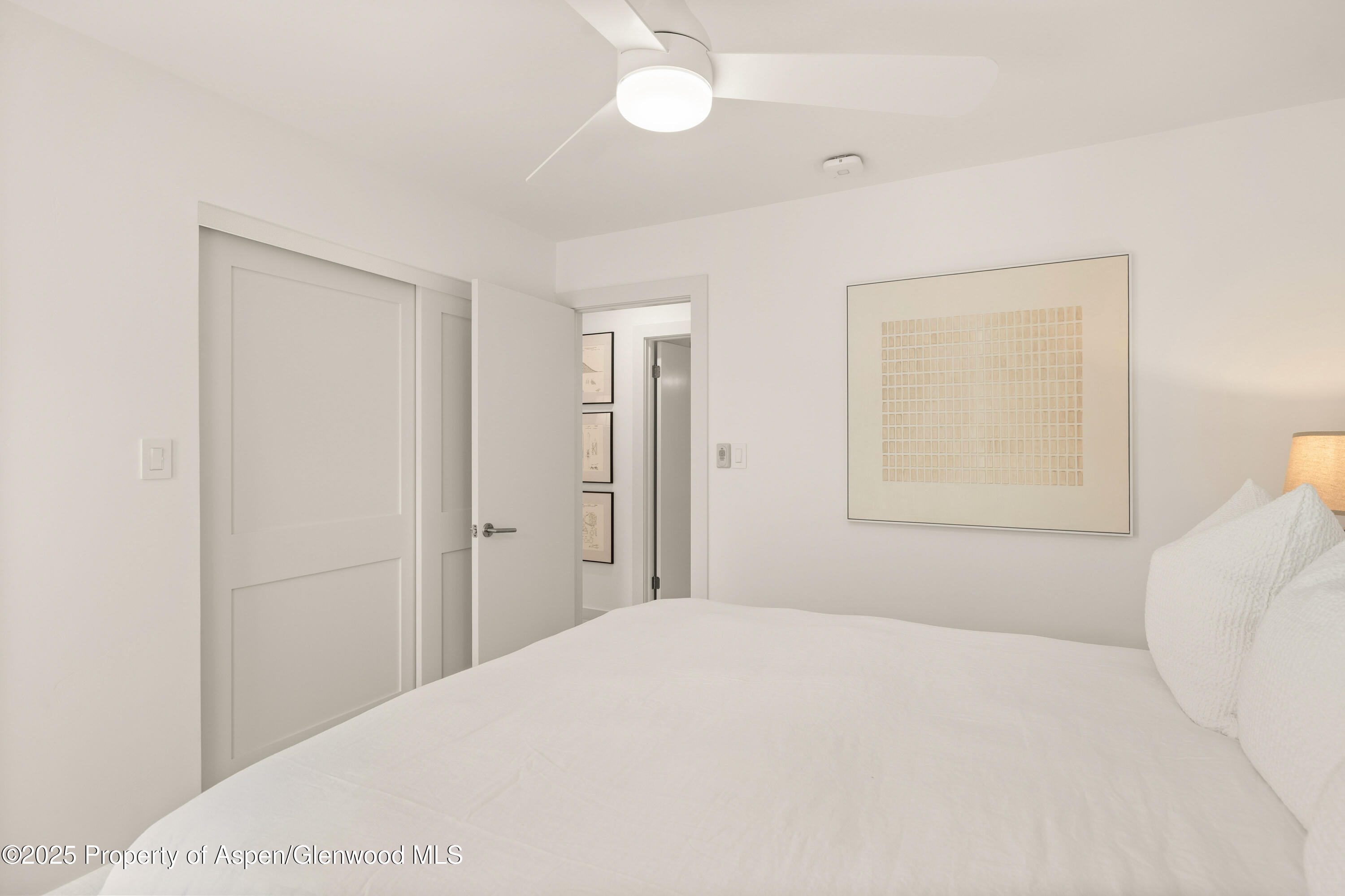 814 W Bleeker Street B2 Property Photo 12