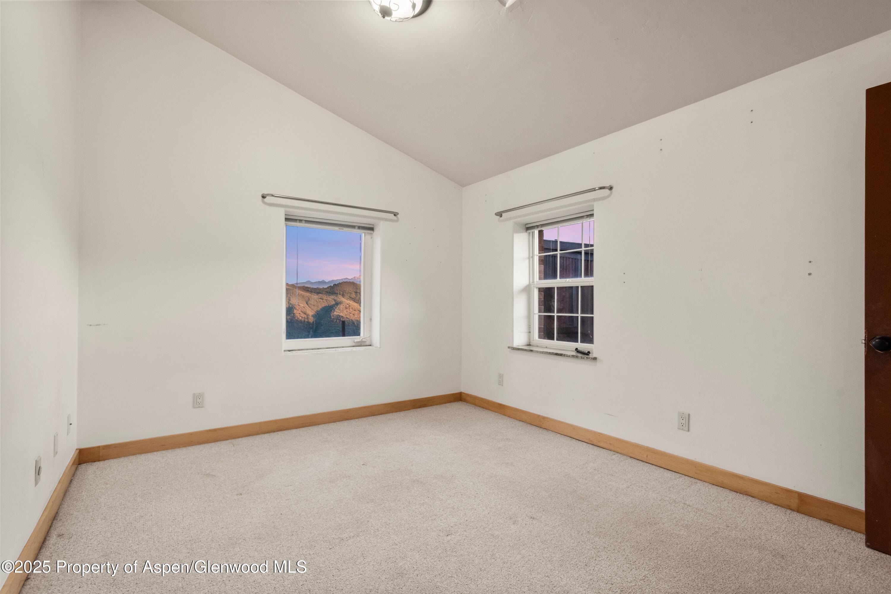 2800 Cedar Drive Property Photo 14