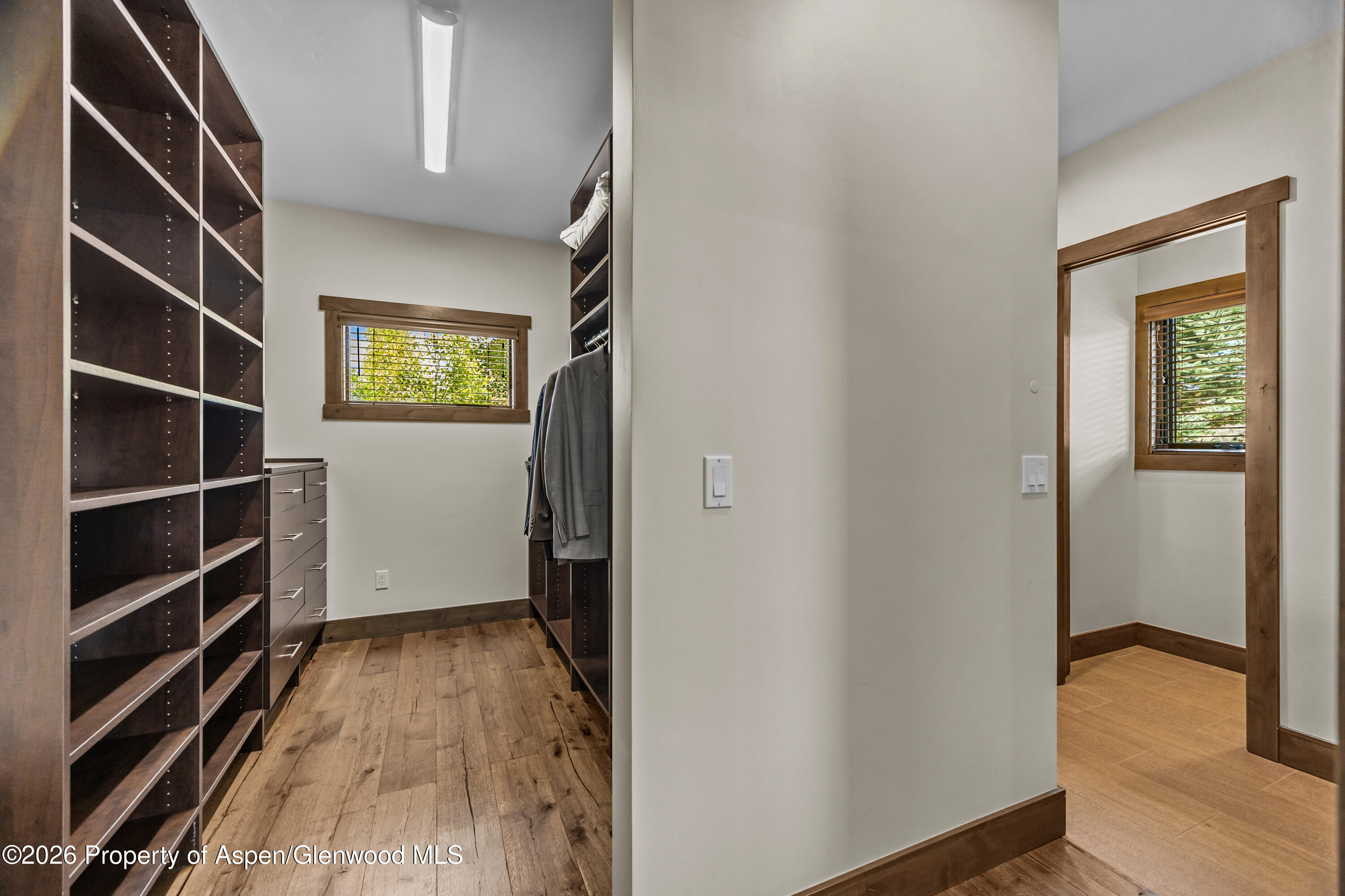 160 Red Cliff Circle Property Photo 21