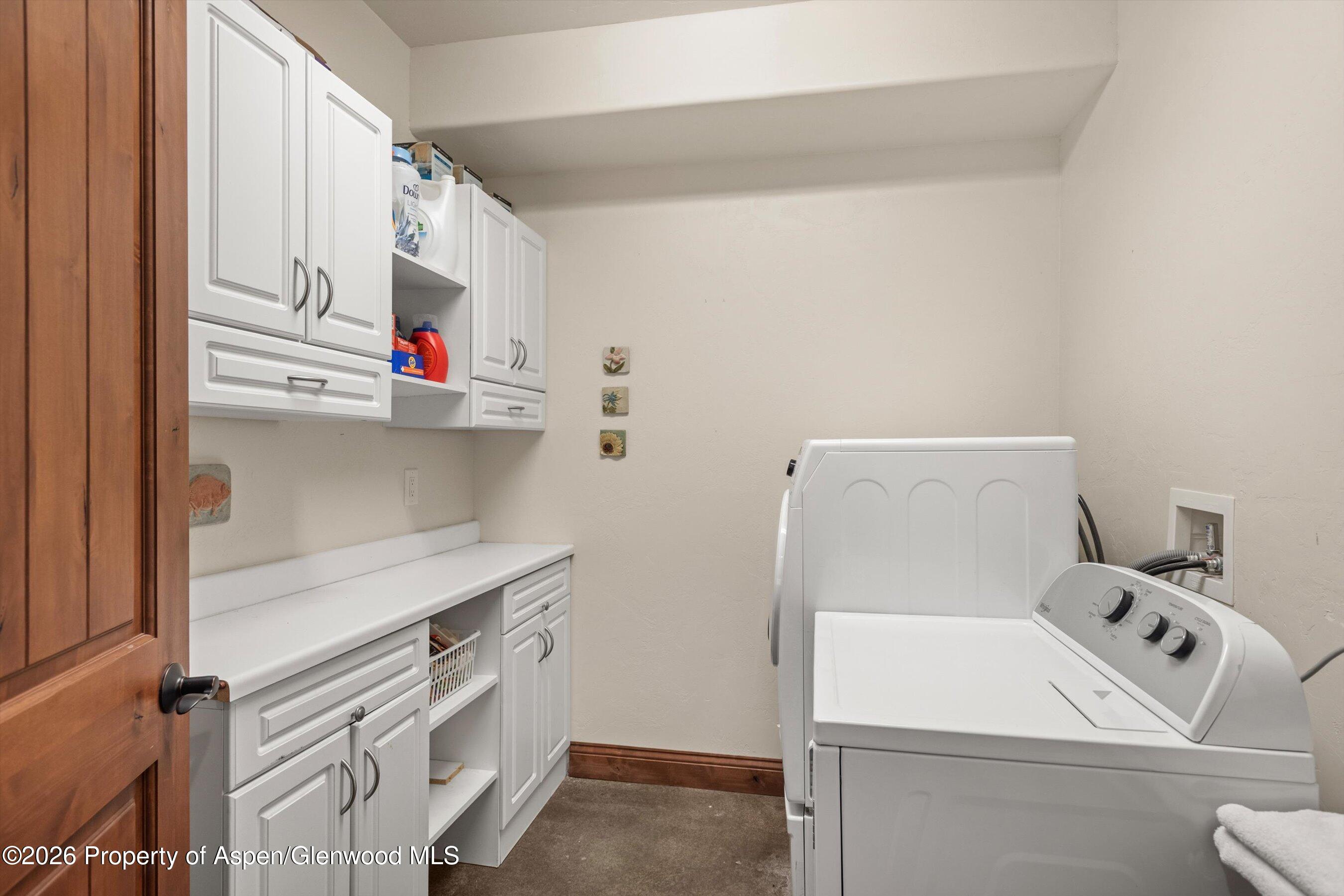 1155 Elk Springs Drive Property Photo 35