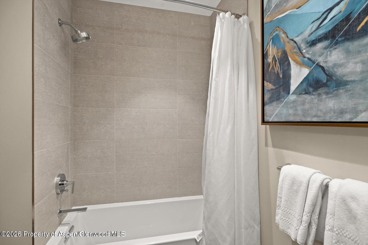 77 Wood Road 507-09 Property Photo 34