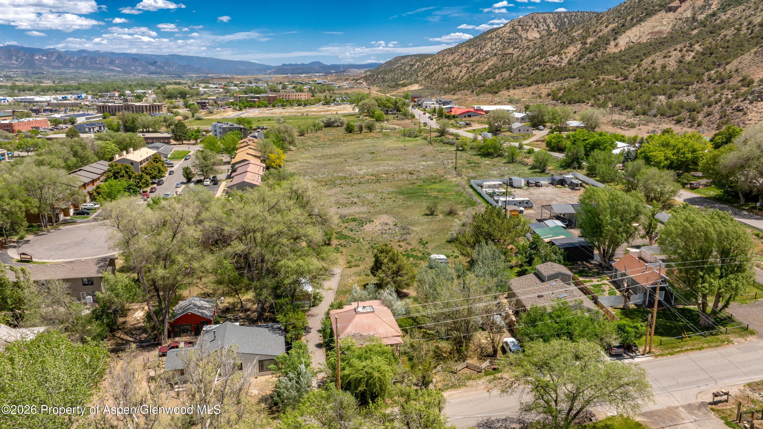 192941 Property Photo 1