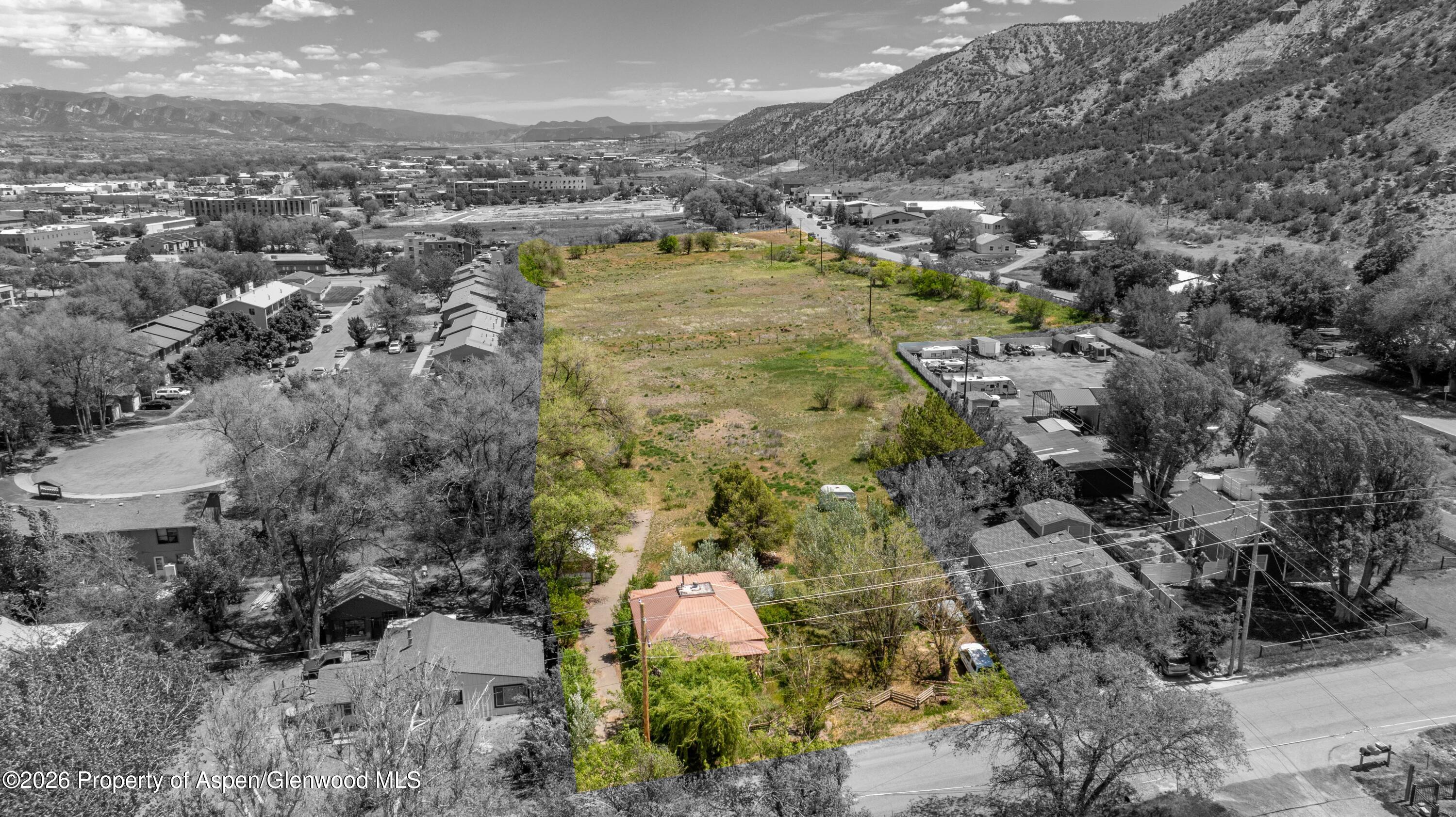 192941 Property Photo 2