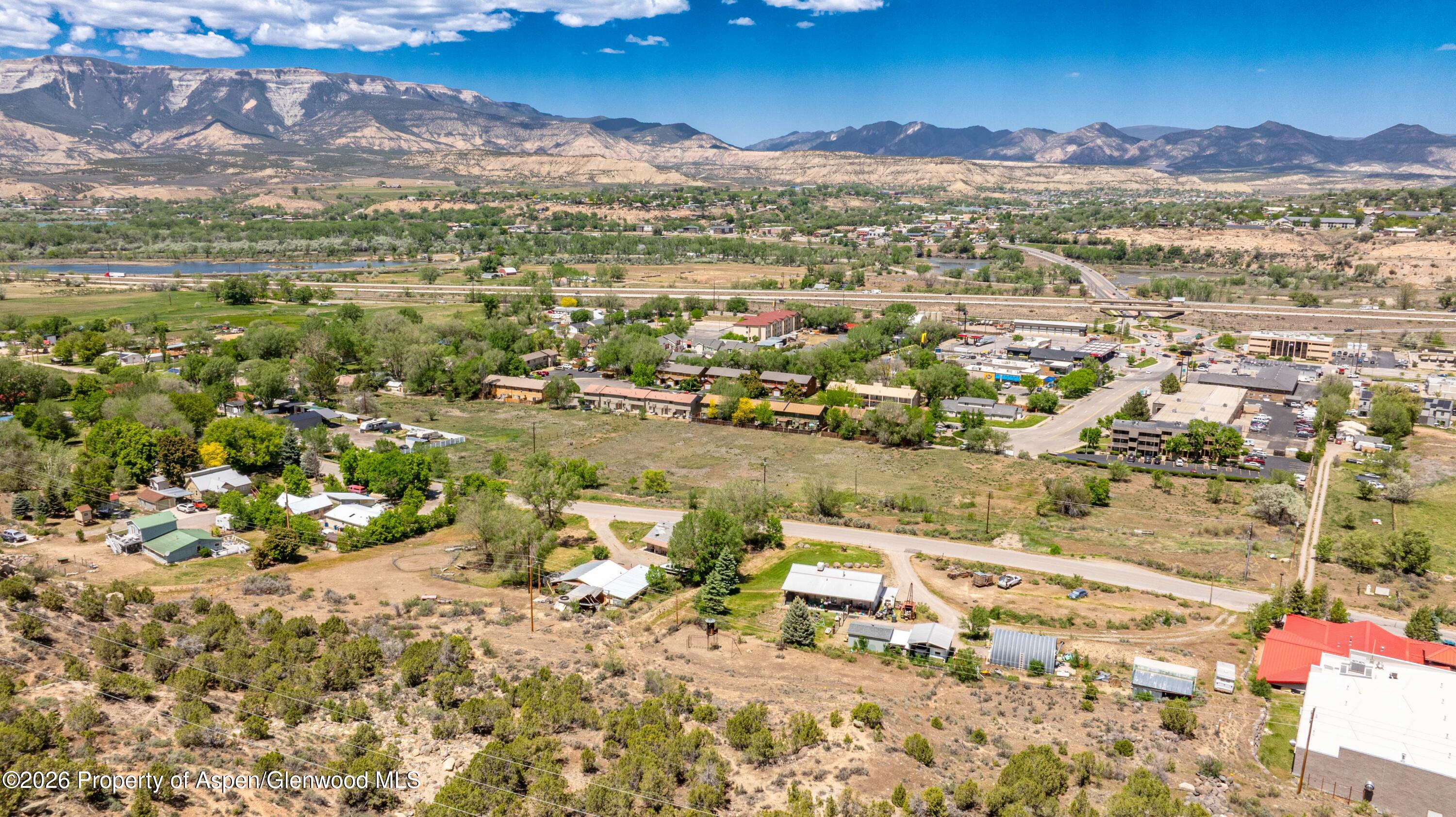 192941 Property Photo 6