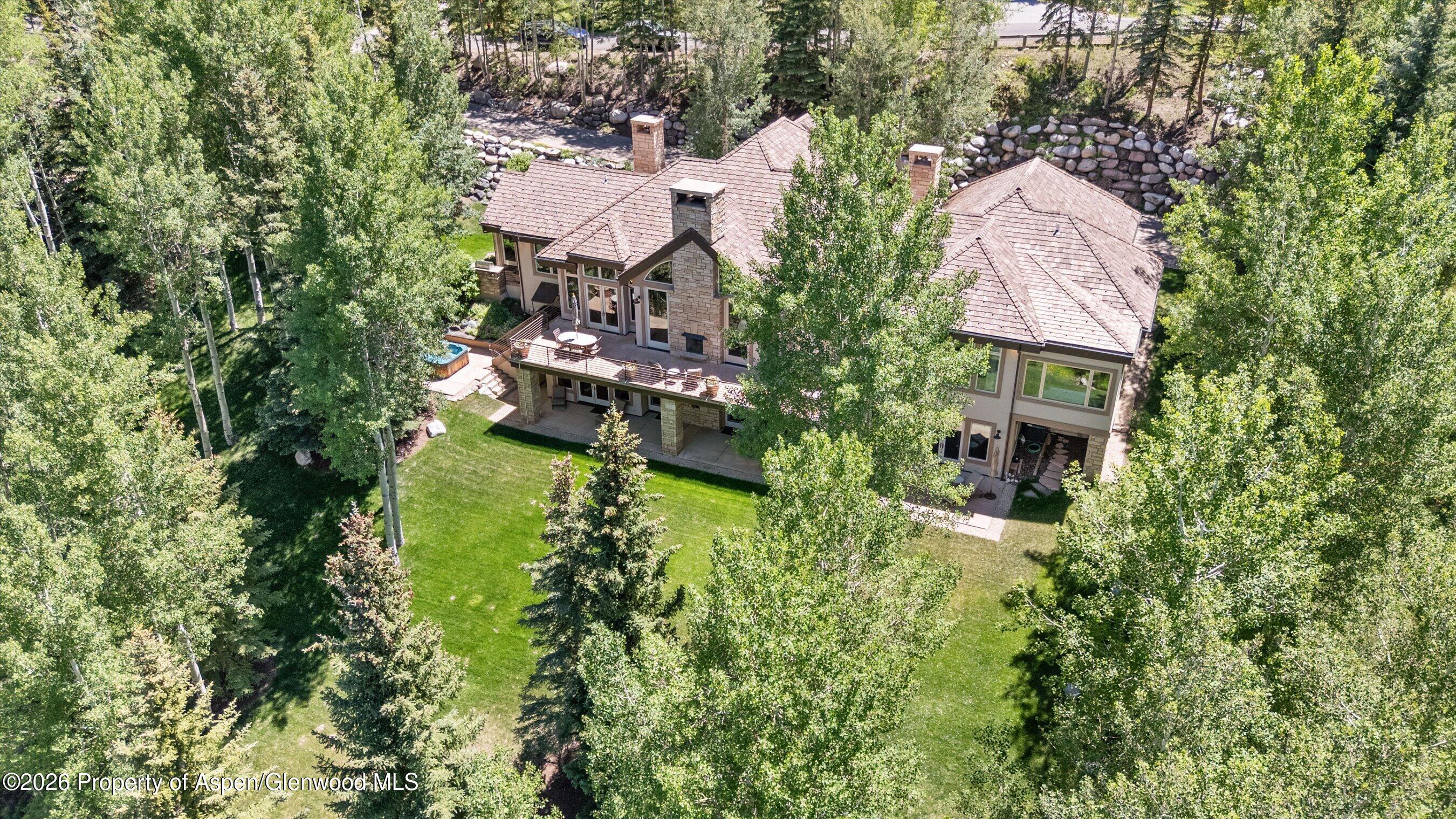 142 Aspen Way Property Photo 1