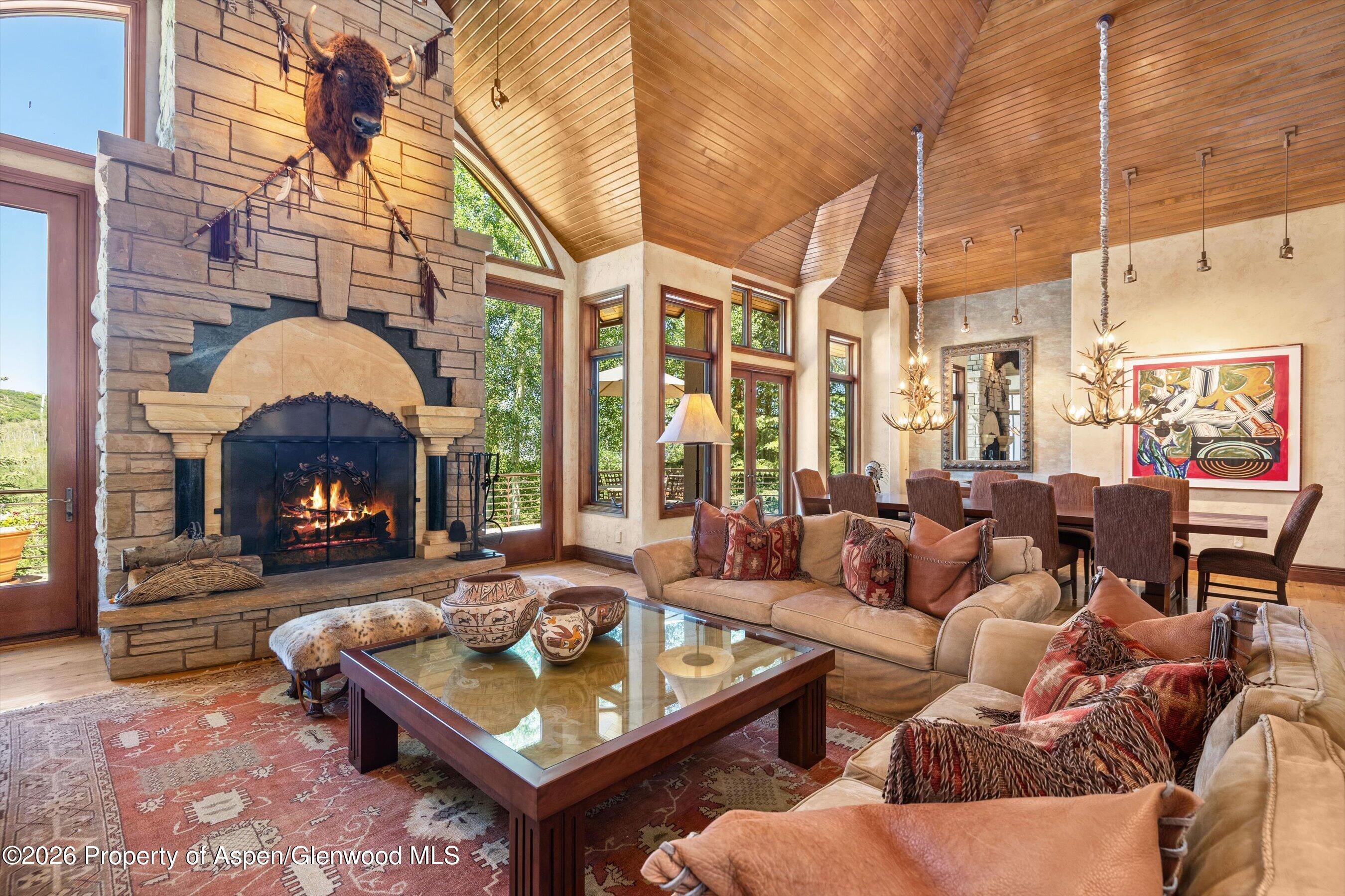 142 Aspen Way Property Photo 7