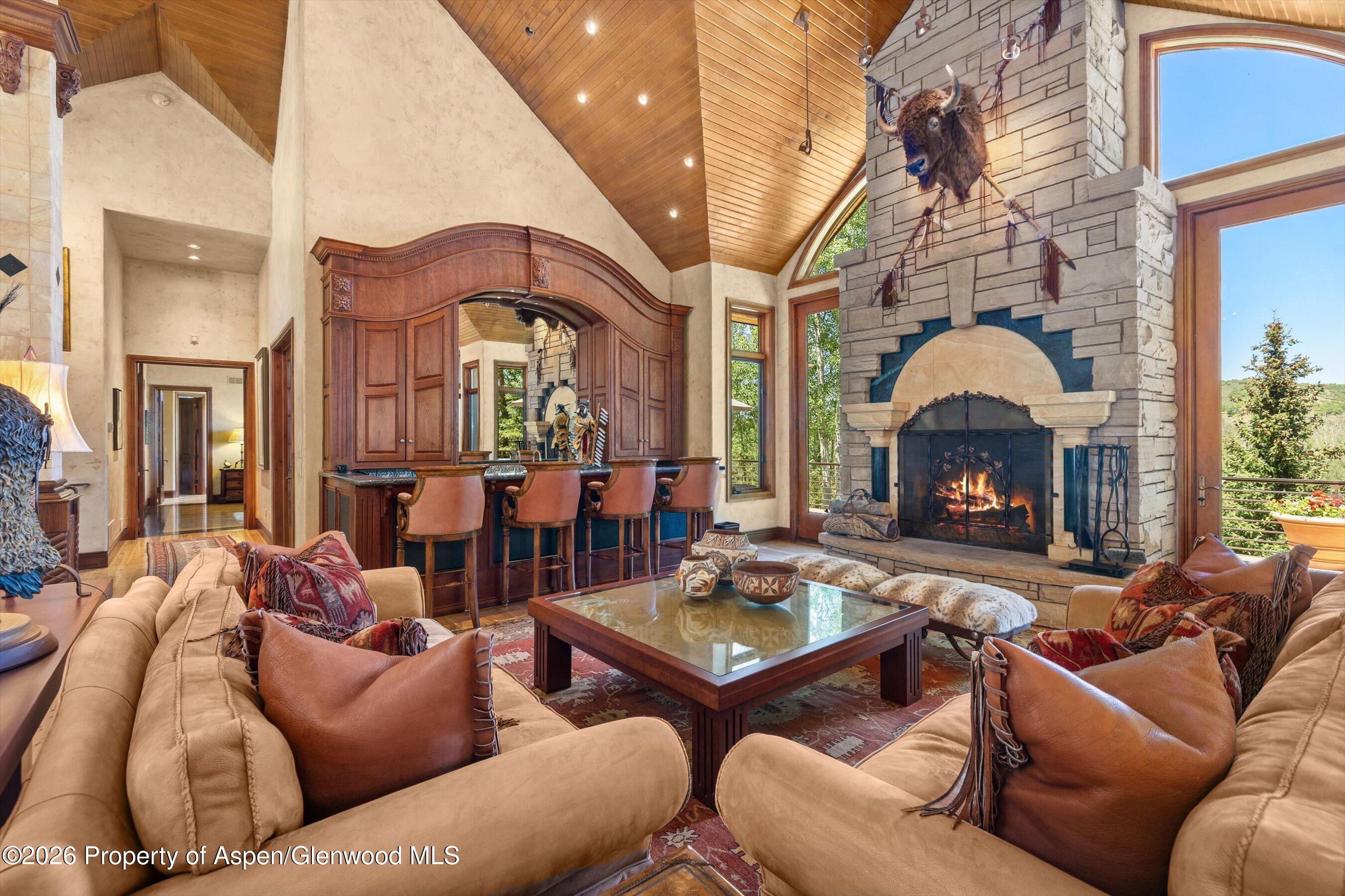 142 Aspen Way Property Photo 8