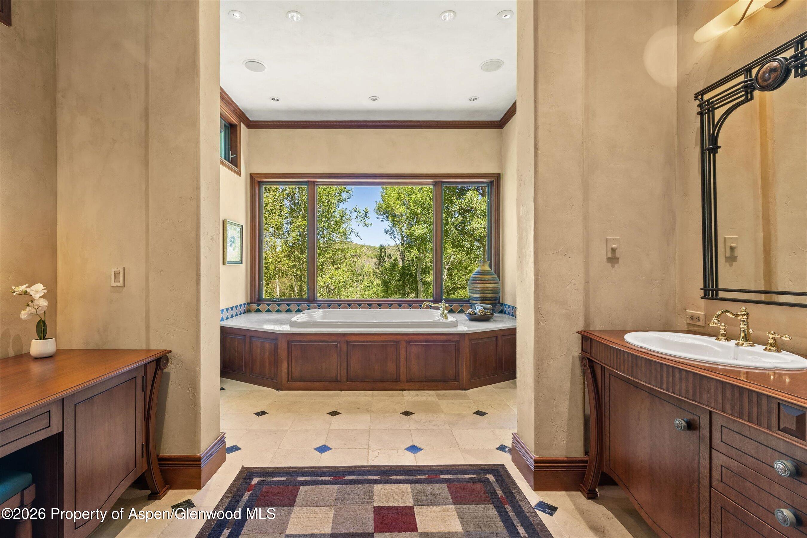 142 Aspen Way Property Photo 18