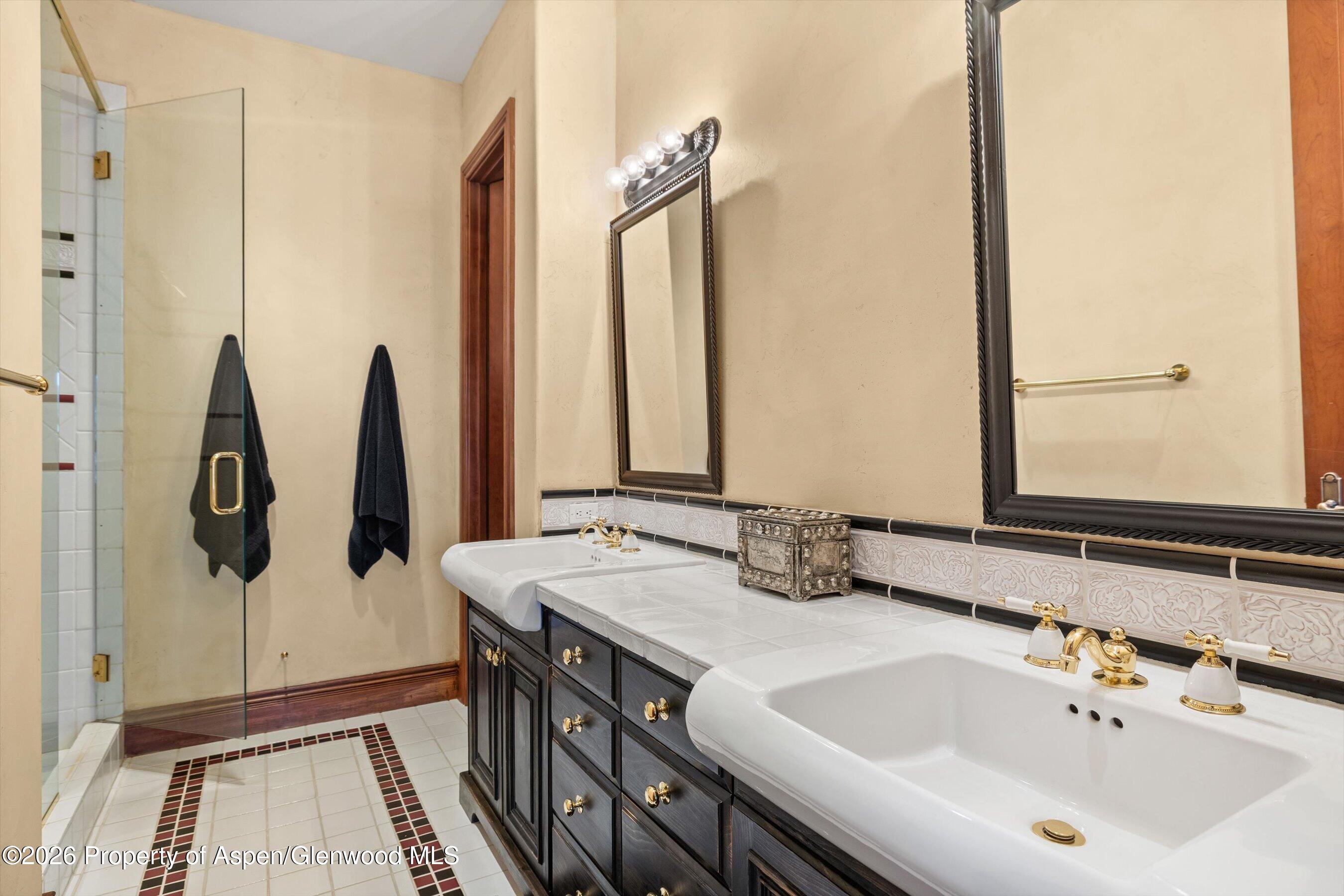 142 Aspen Way Property Photo 24